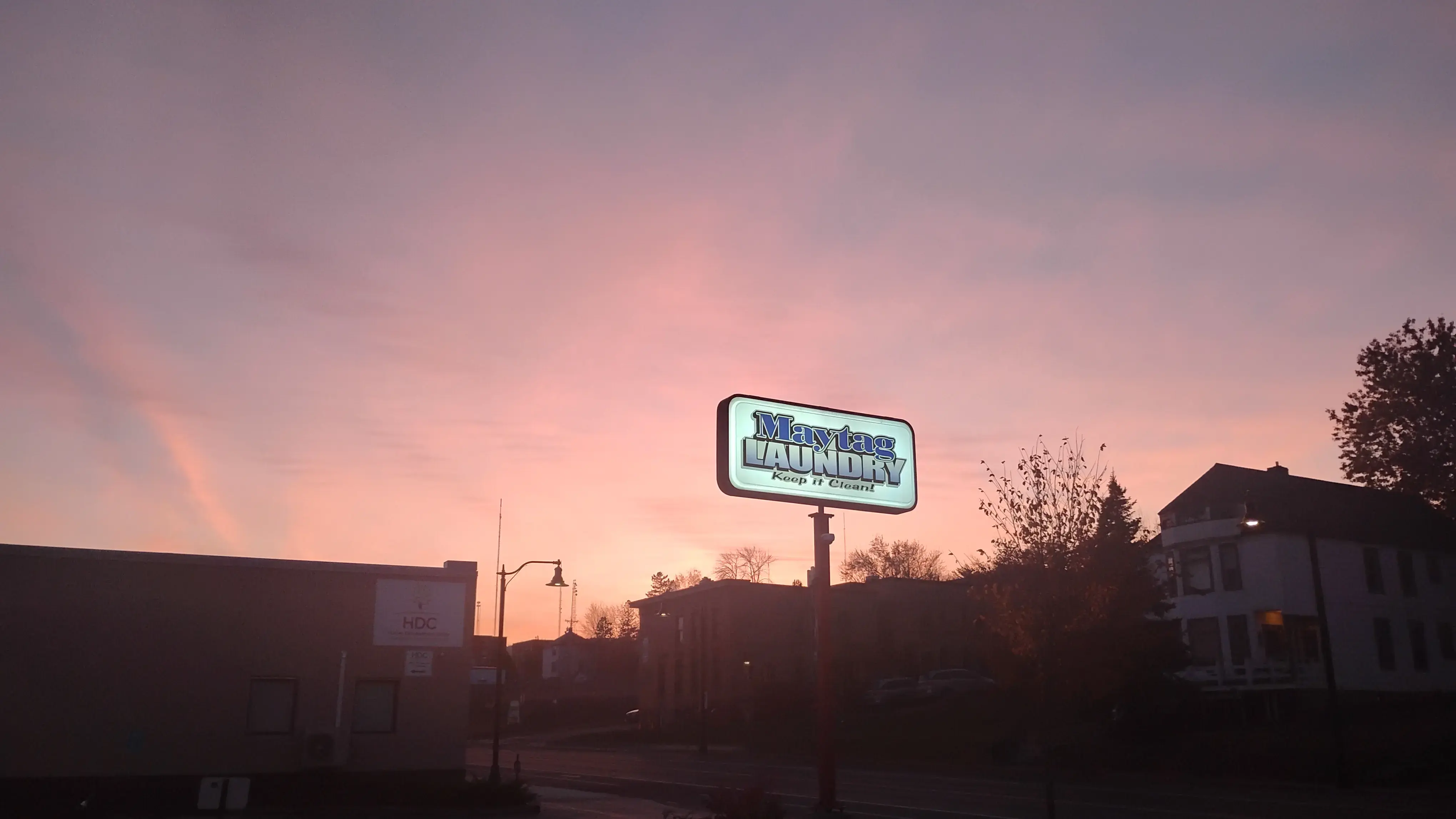 Maytag Coin Laundry of Duluth - Image 4