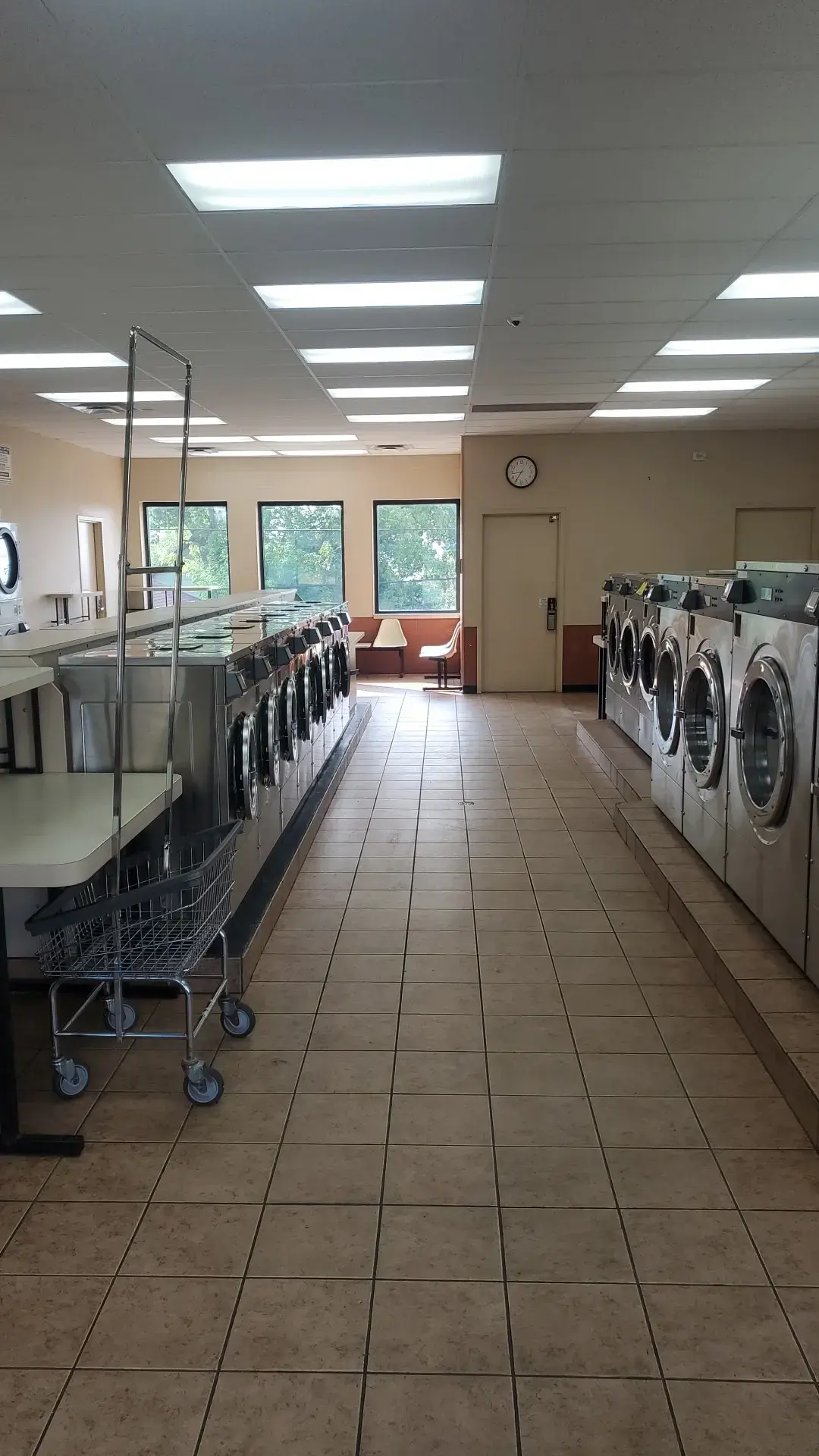 Maytag Coin Laundry of Duluth location