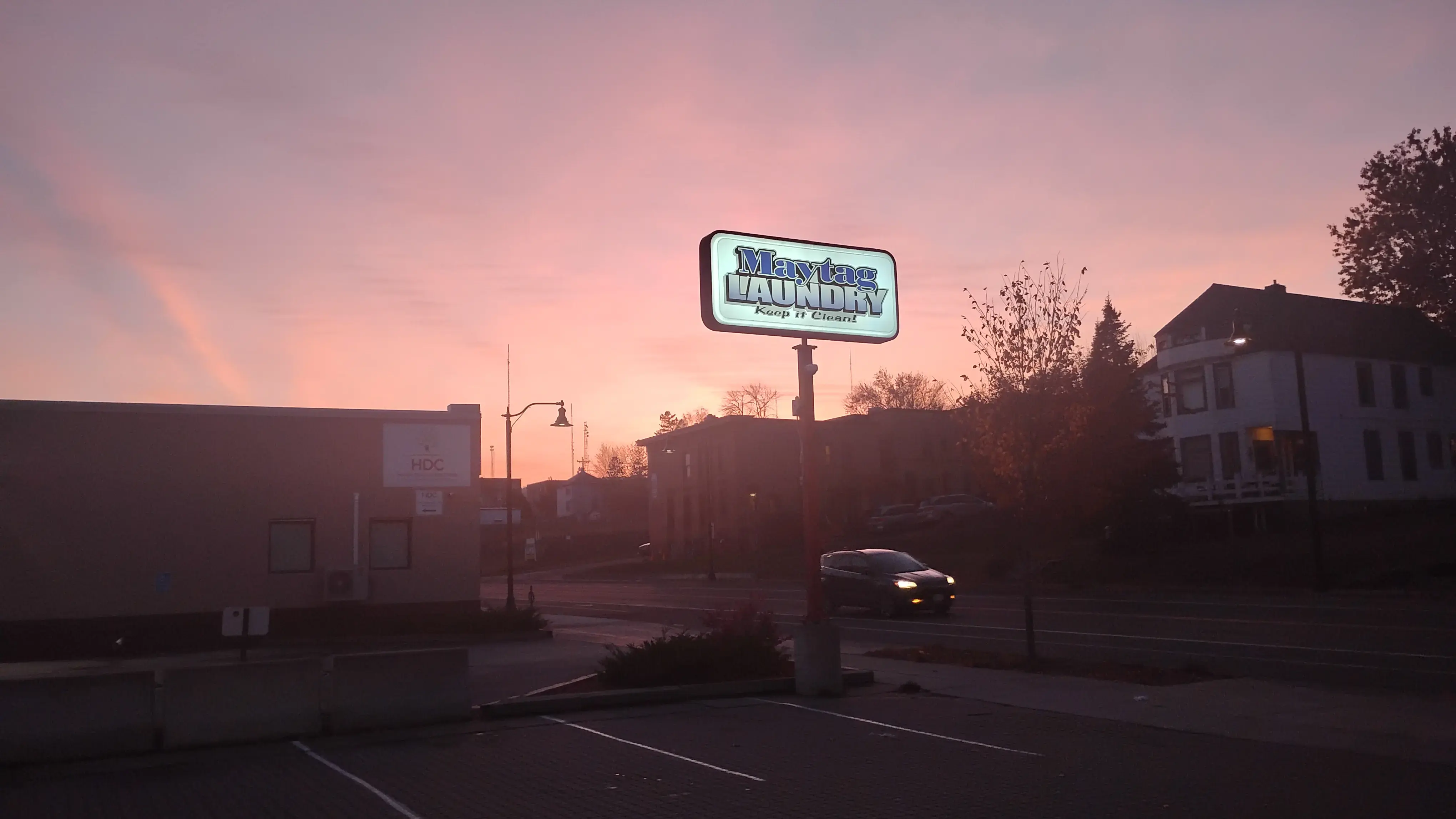 Maytag Coin Laundry of Duluth - Image 19
