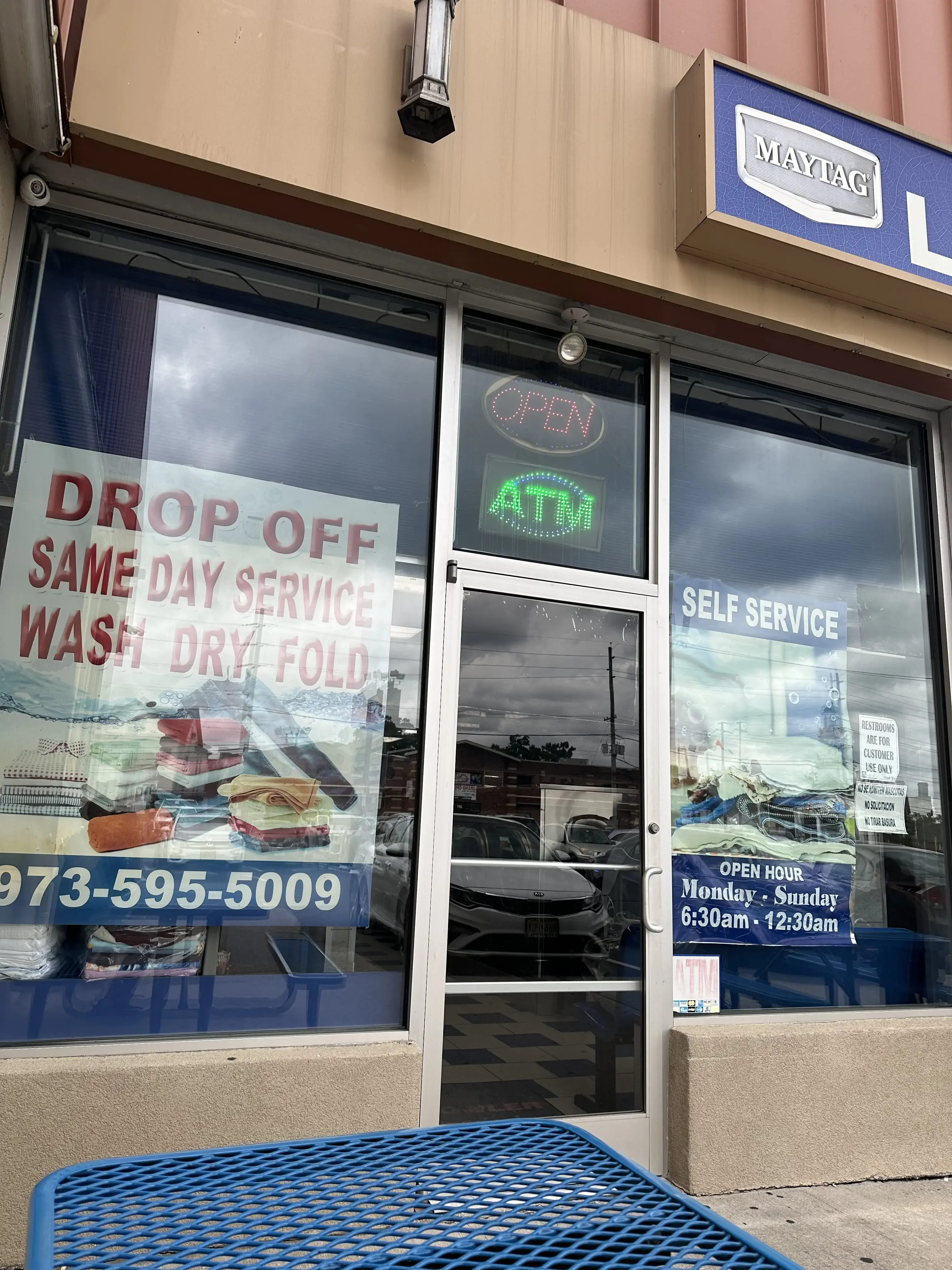 MAYTAG EQUIPPED LAUNDRY - Image 2