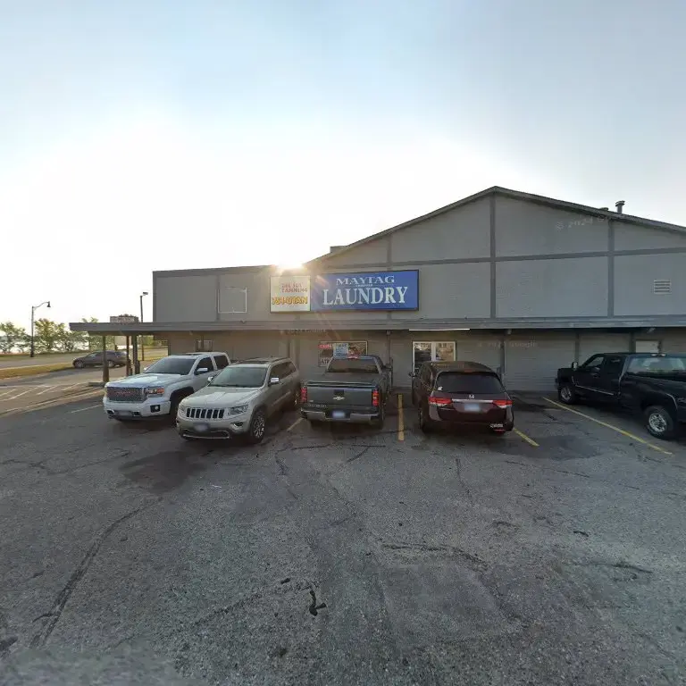 MayTag Laundry - Image 17