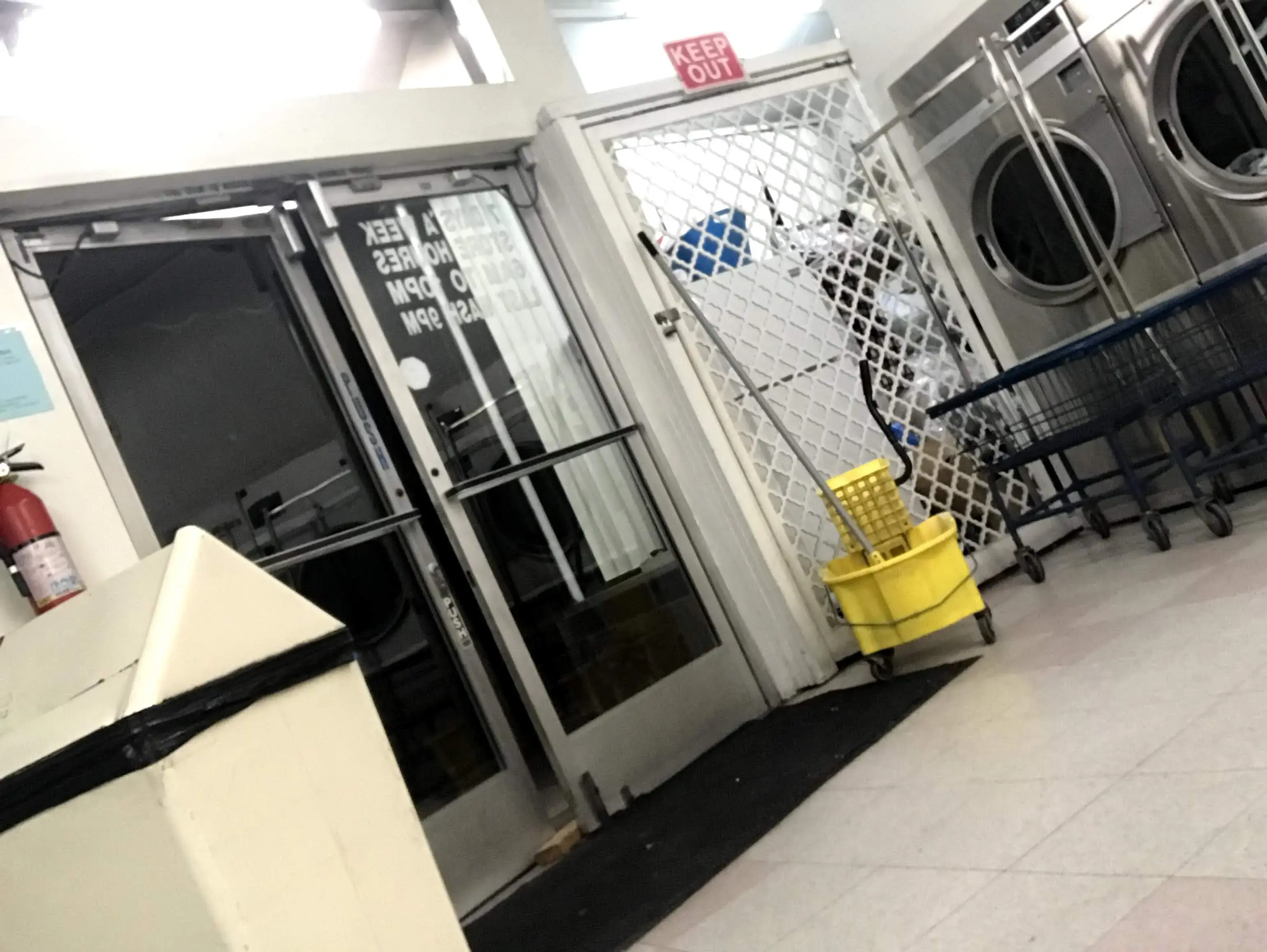 Maytag Laundry thumbnail 3