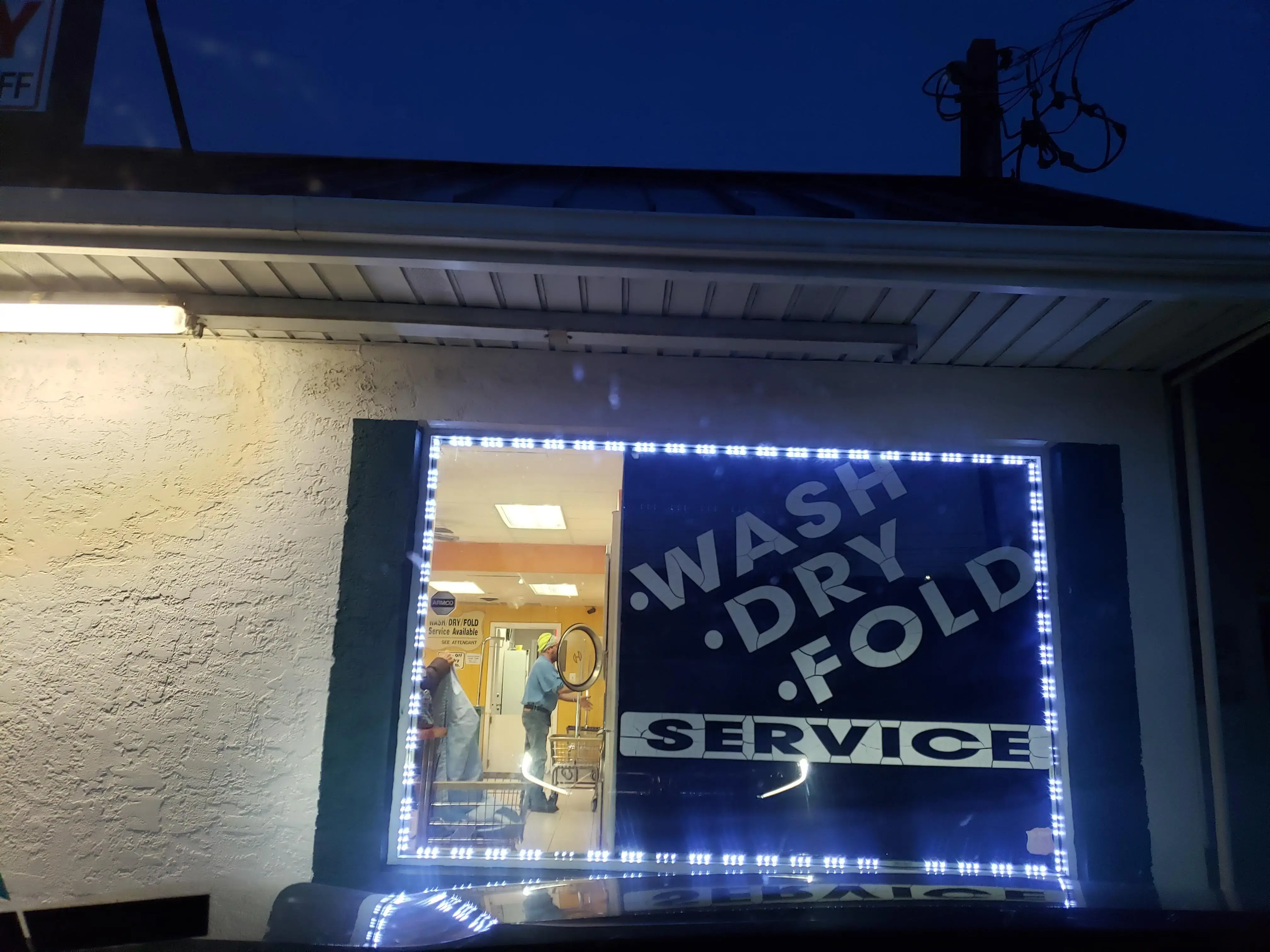 Maytag Laundry Mat thumbnail 4