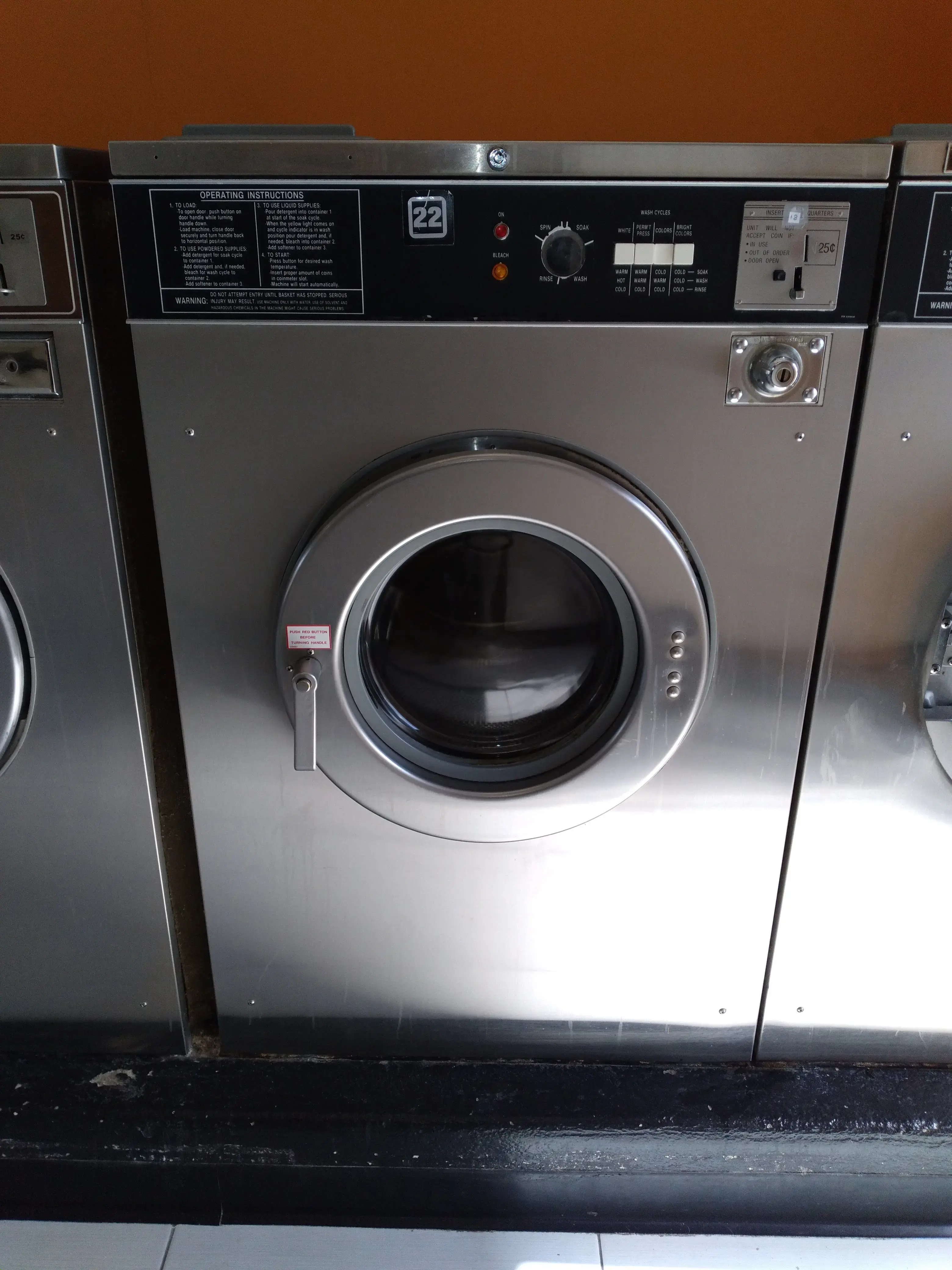 Maytag Laundry Mat thumbnail 8