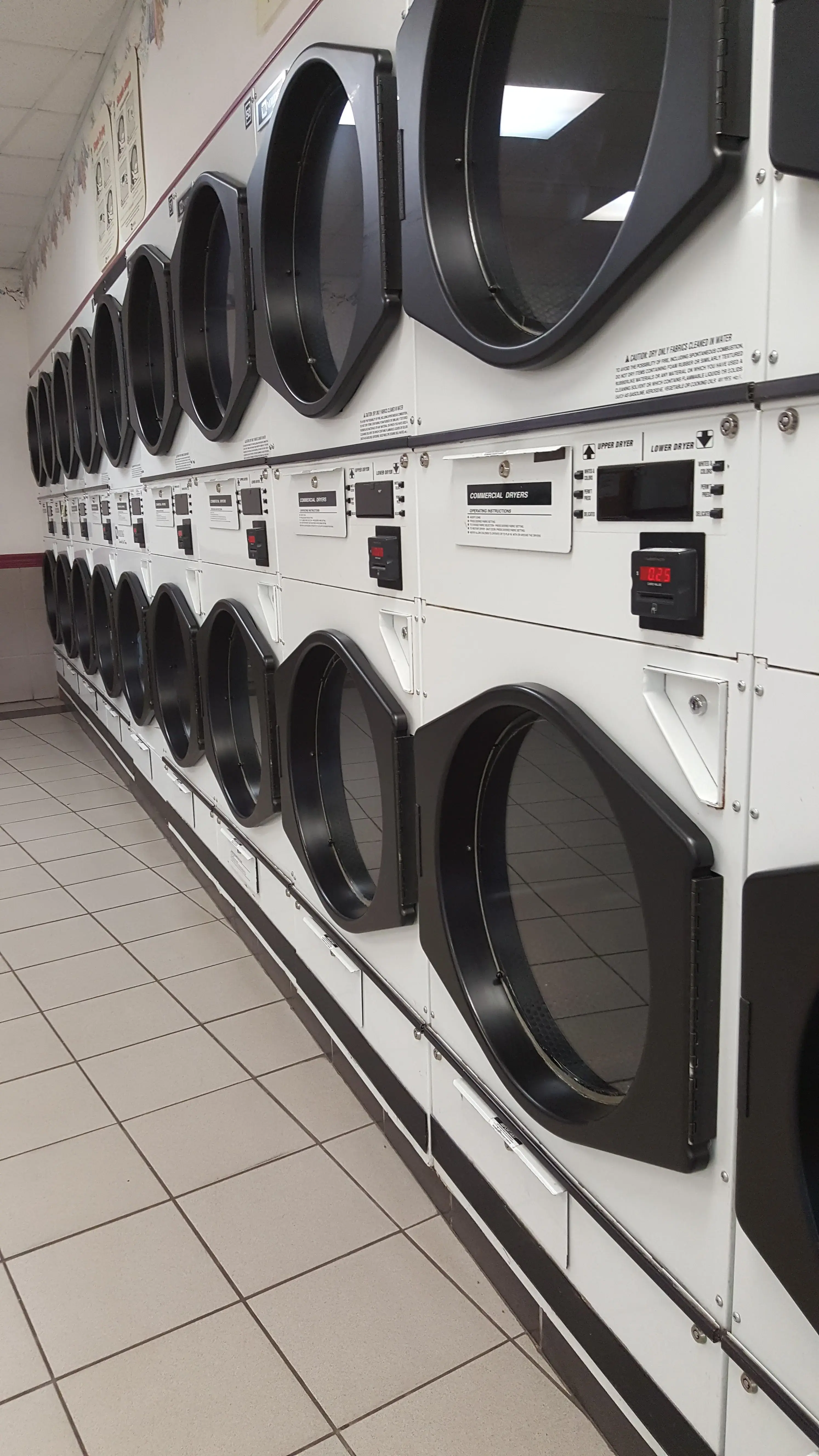 Maytag Laundry - Image 6