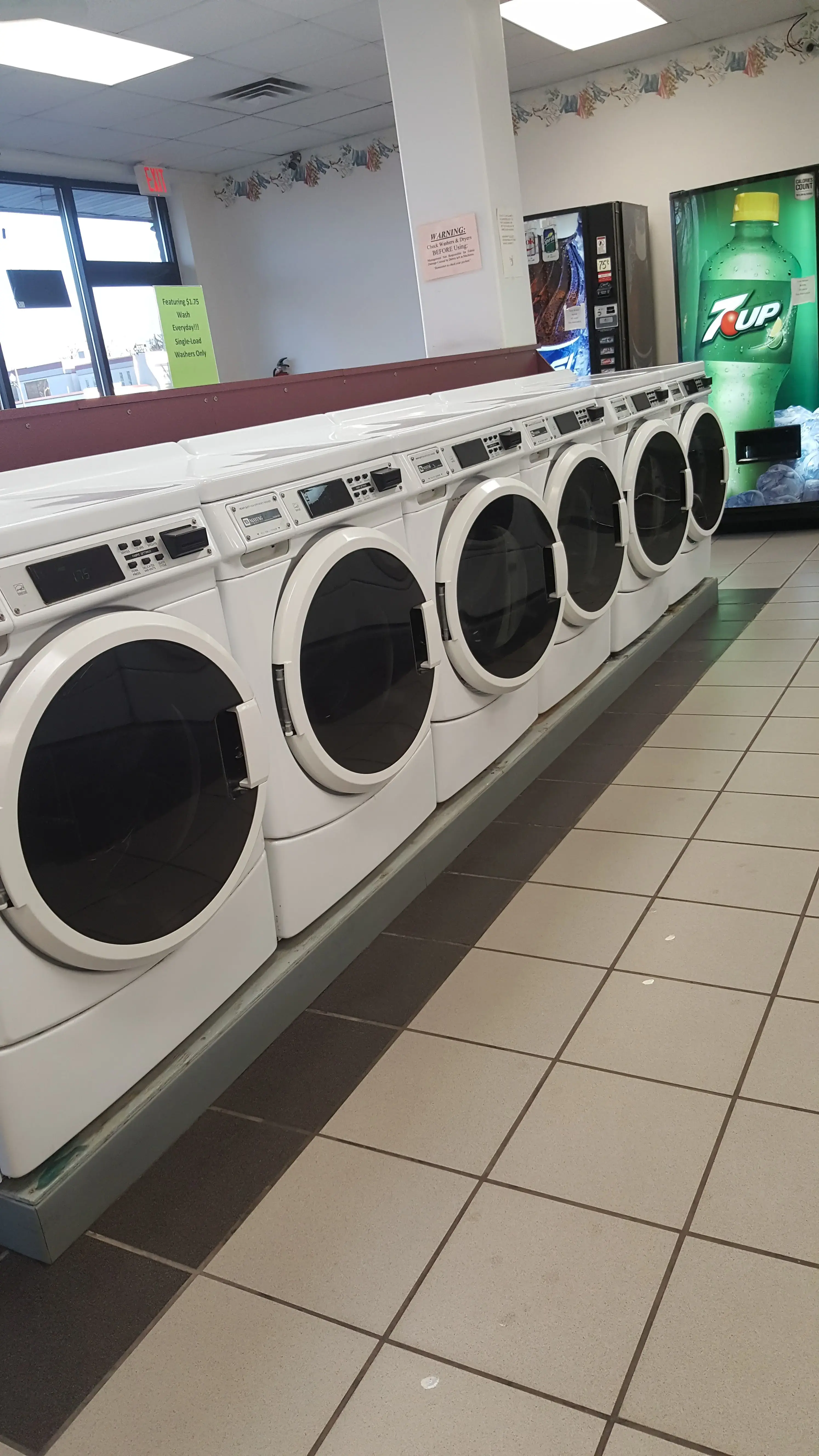 Maytag Laundry - Image 2