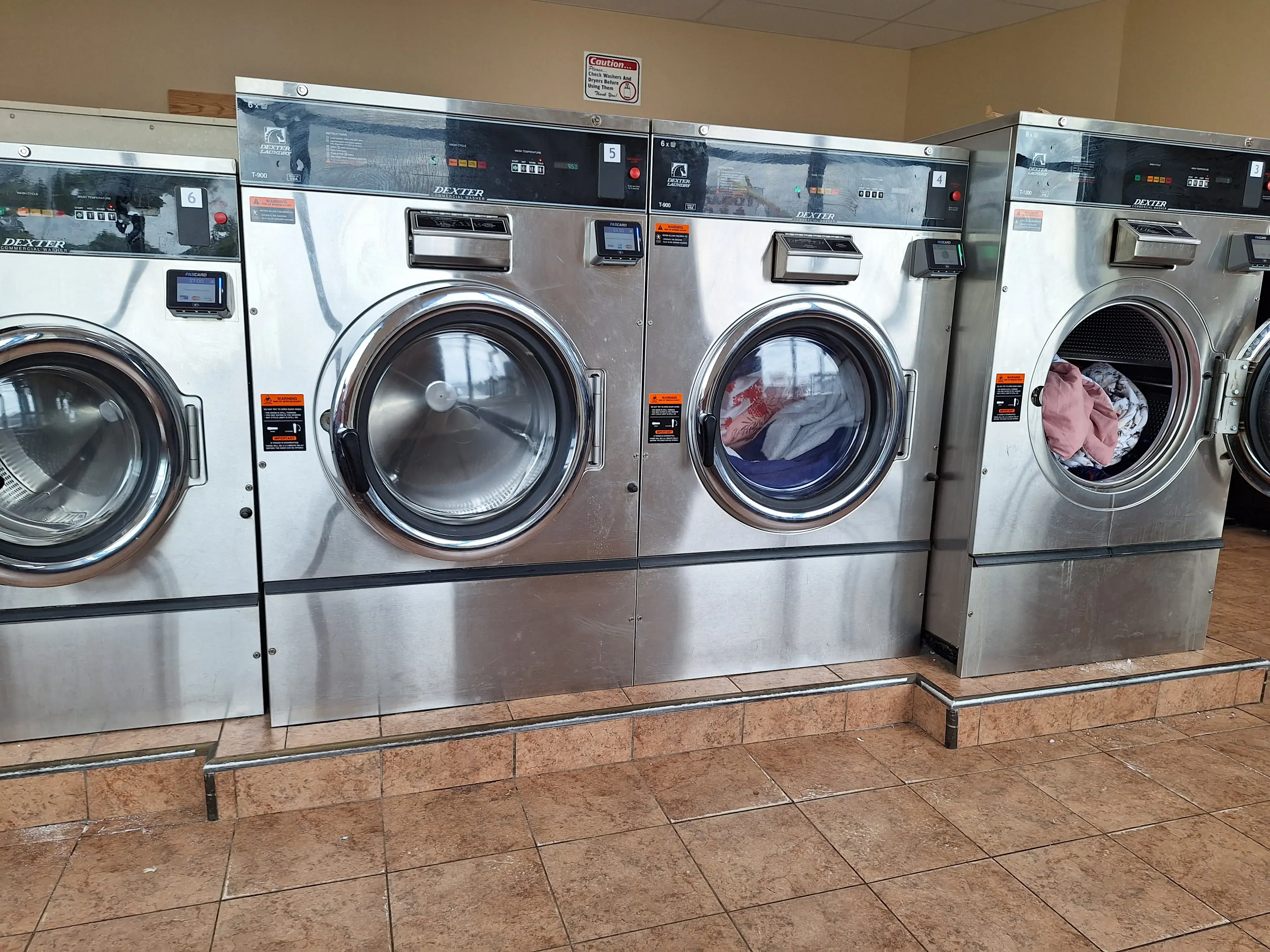 Maytag Laundry Mora - Image 2