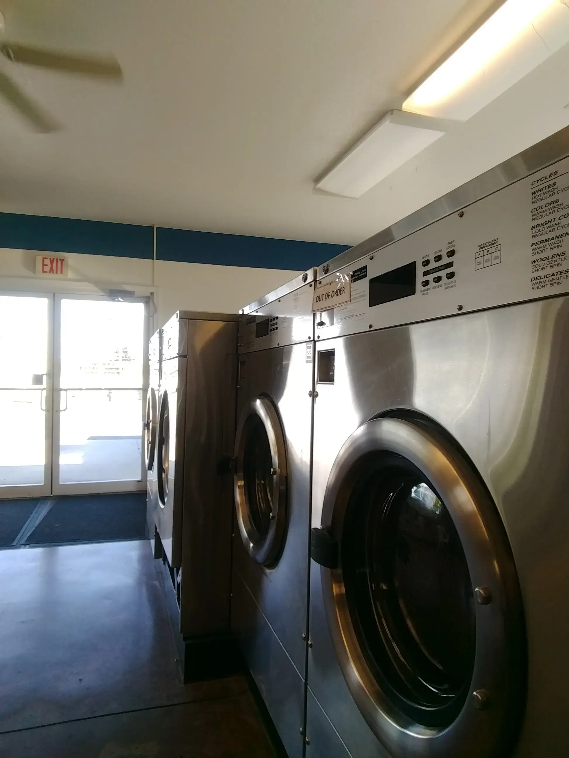 Maytag laundry thumbnail 8