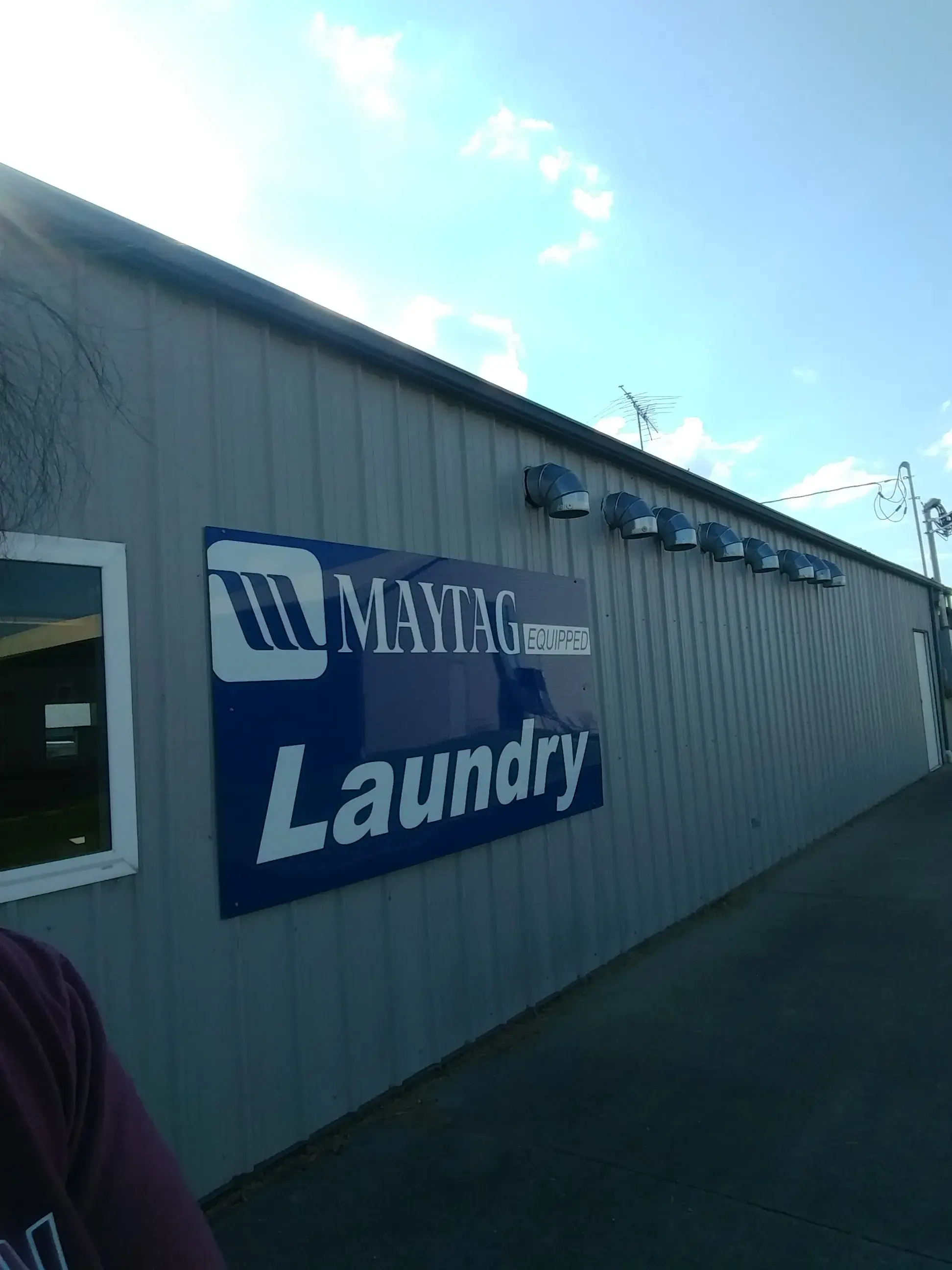 Maytag laundry thumbnail 6