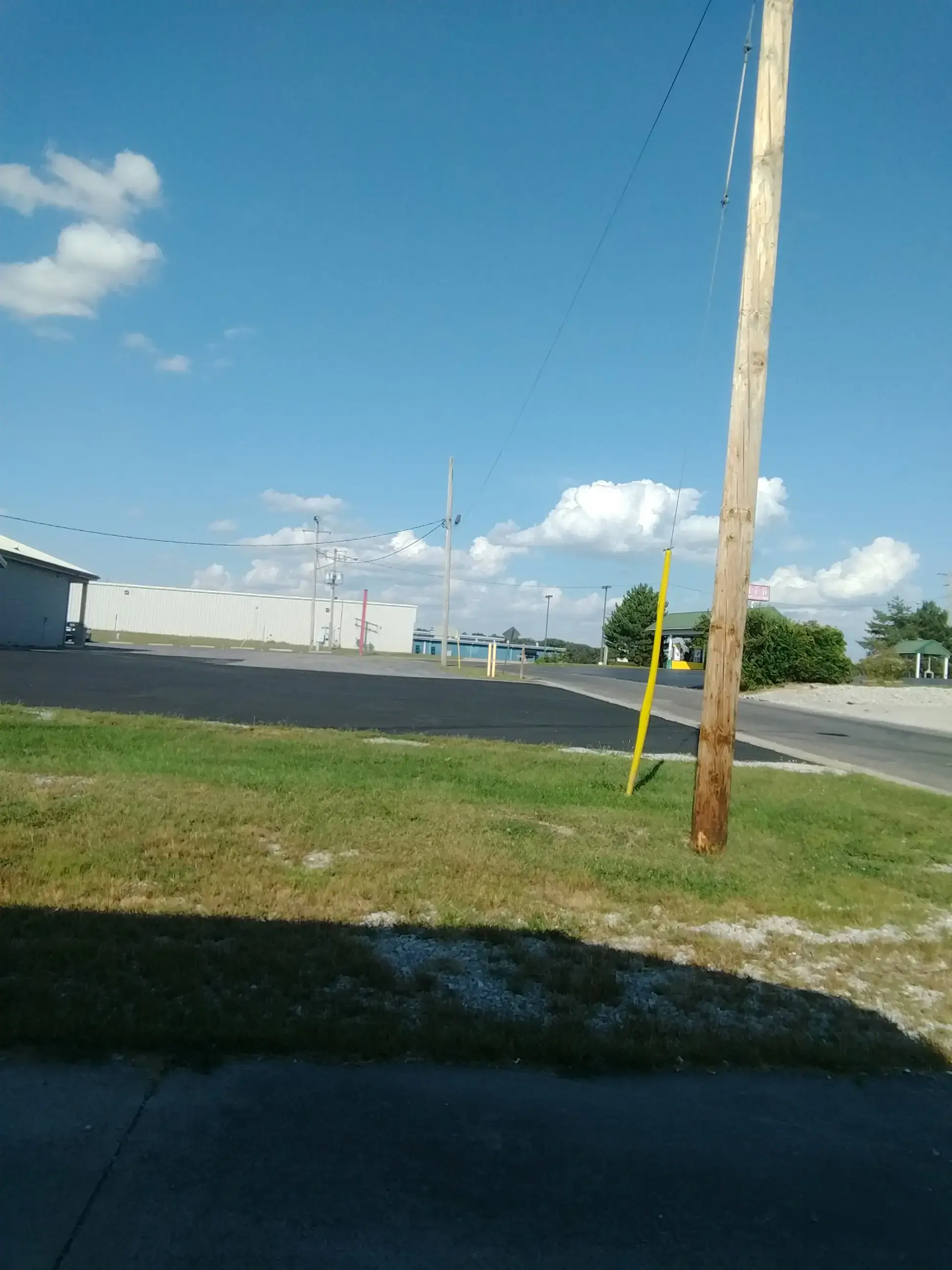 Maytag laundry - Image 3