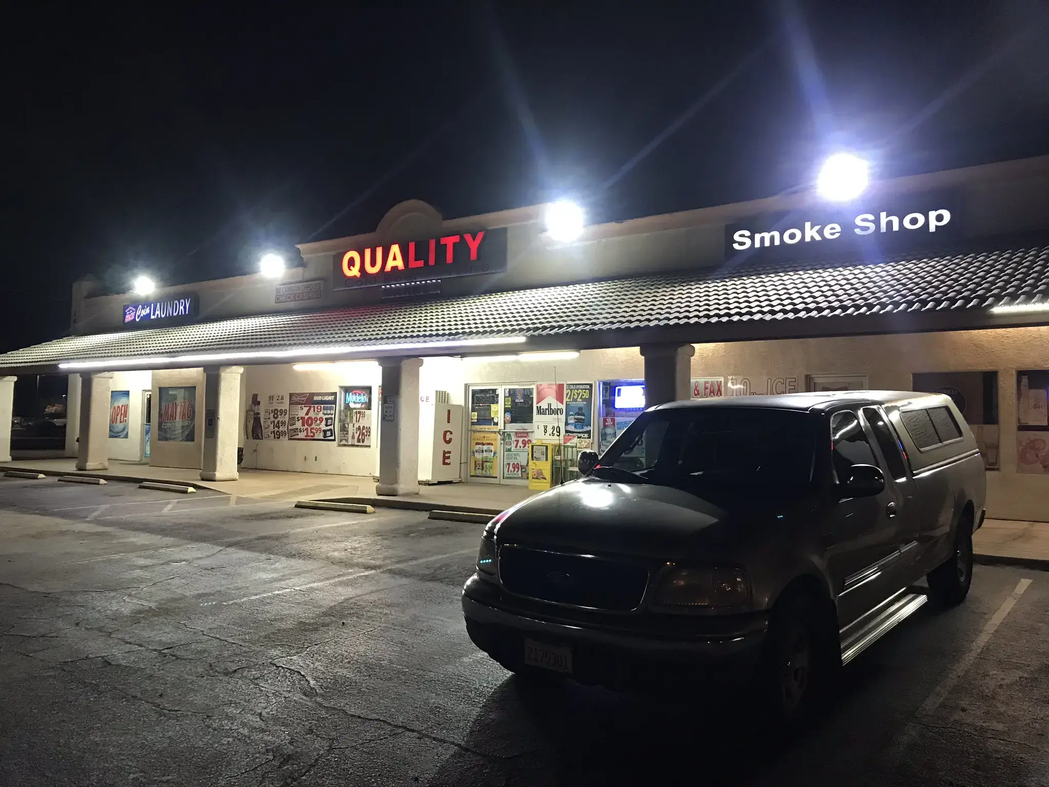 Maytag Laundry - Image 4