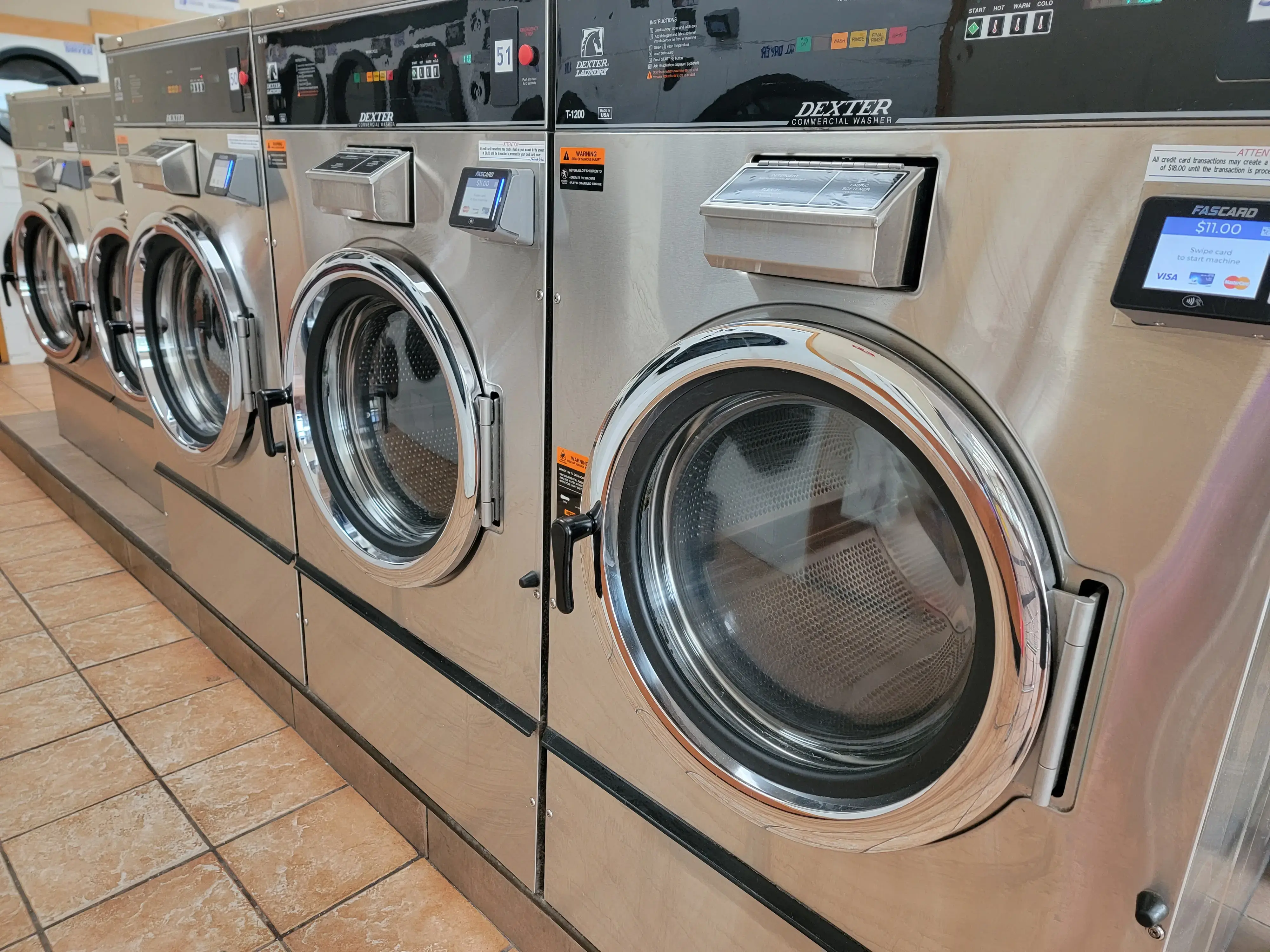 Maytag Laundry - Image 15