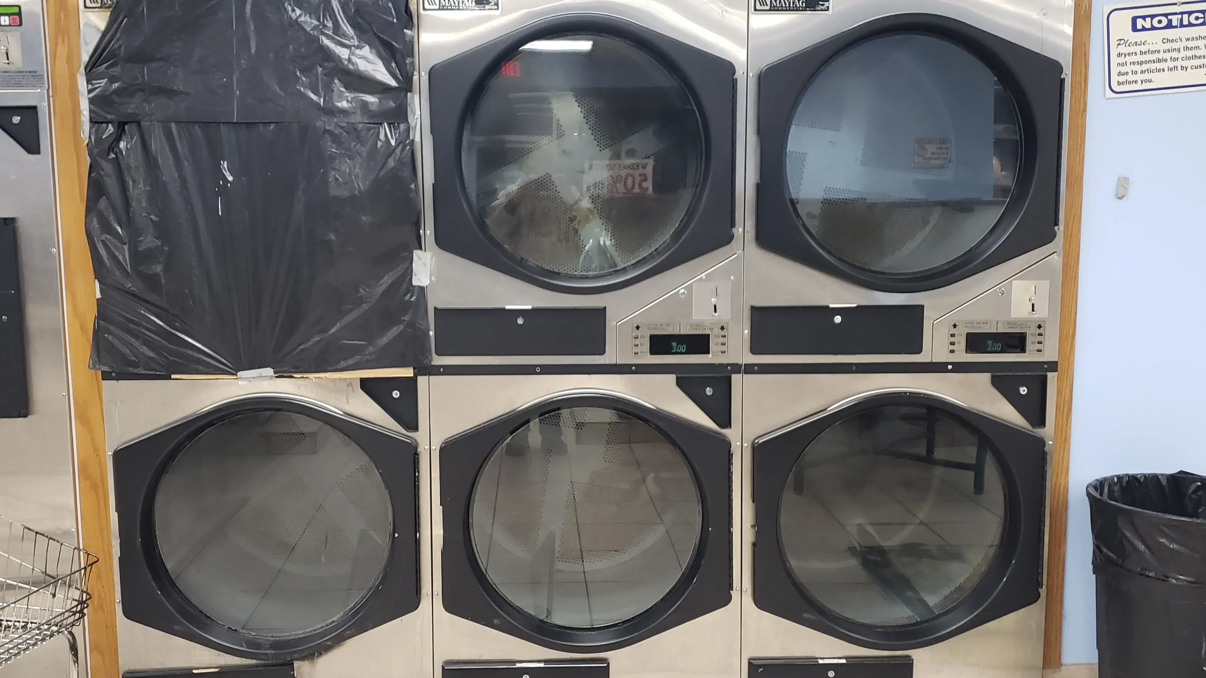 Maytag Mega Load Laundry thumbnail 4