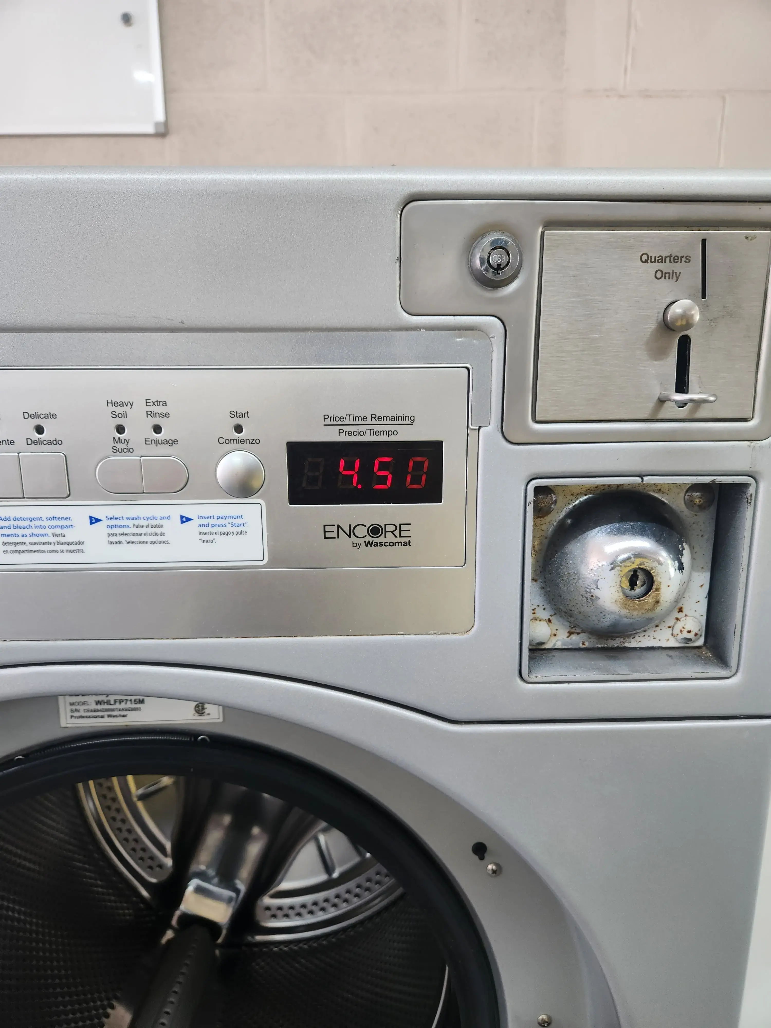 McCann's Laundromat - Image 8