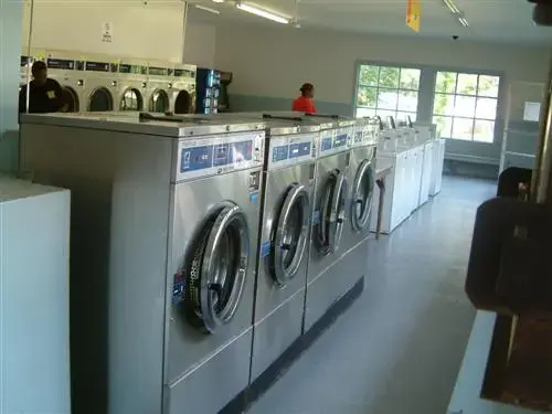 McKenney Coin Laundry - Image 8