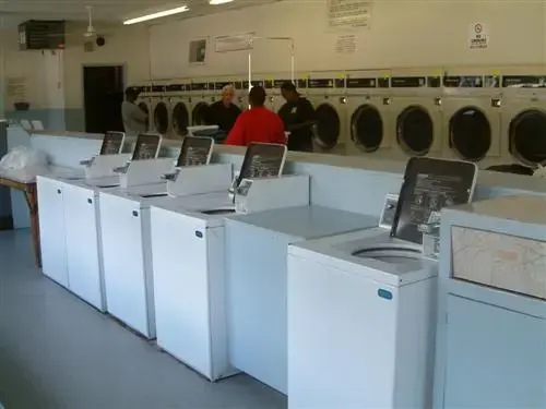 McKenney Coin Laundry - Image 9