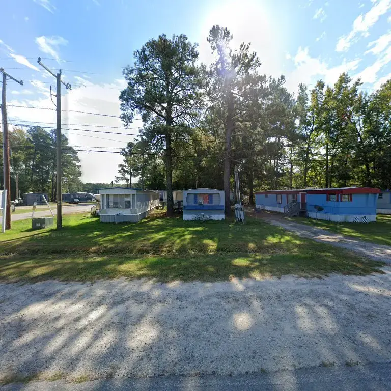 McKenney Coin Laundry - Image 10