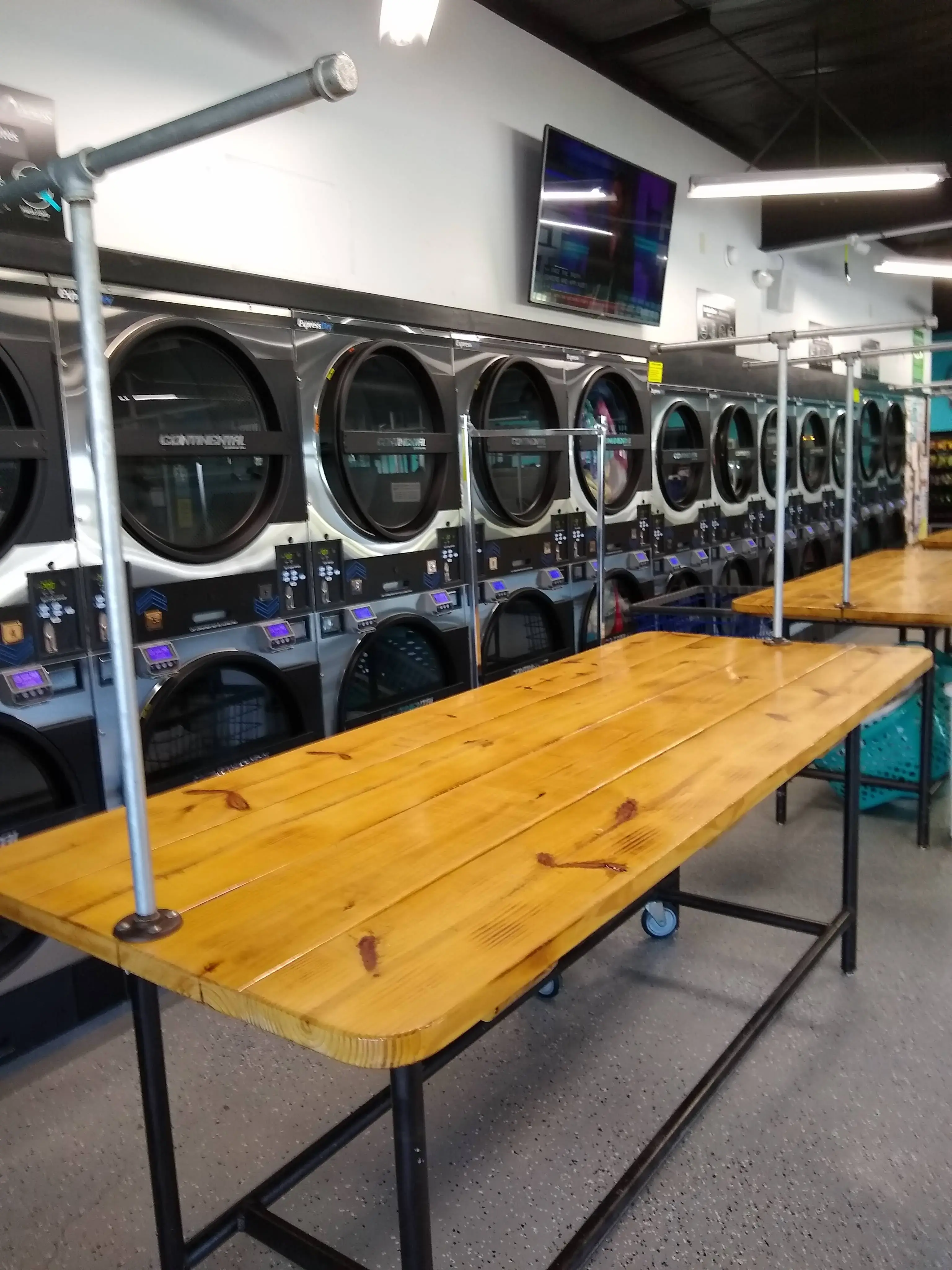 Mcpherson Express Laundry Center - Image 9