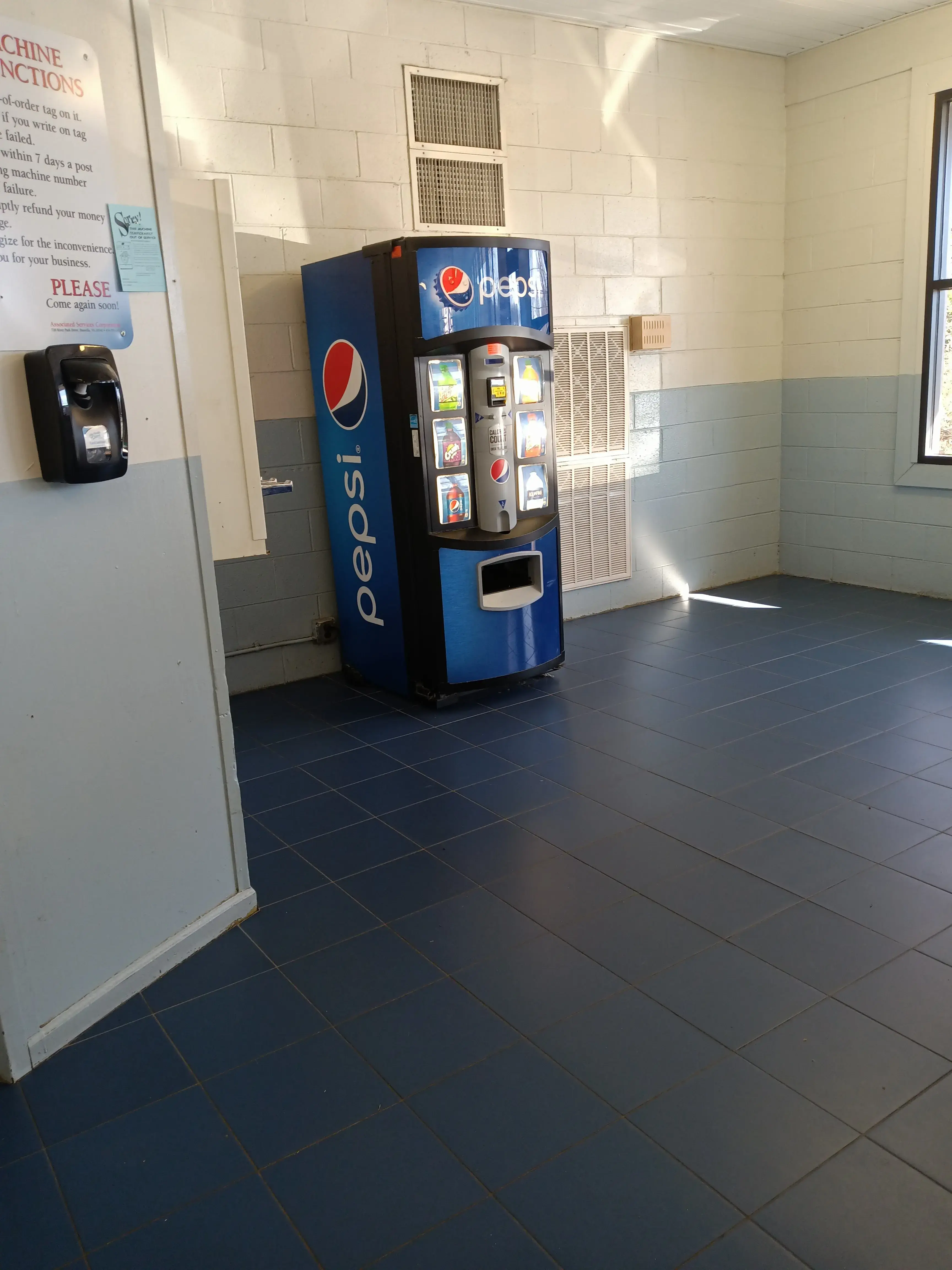 Mebane Laundry Land Laundromat thumbnail 7