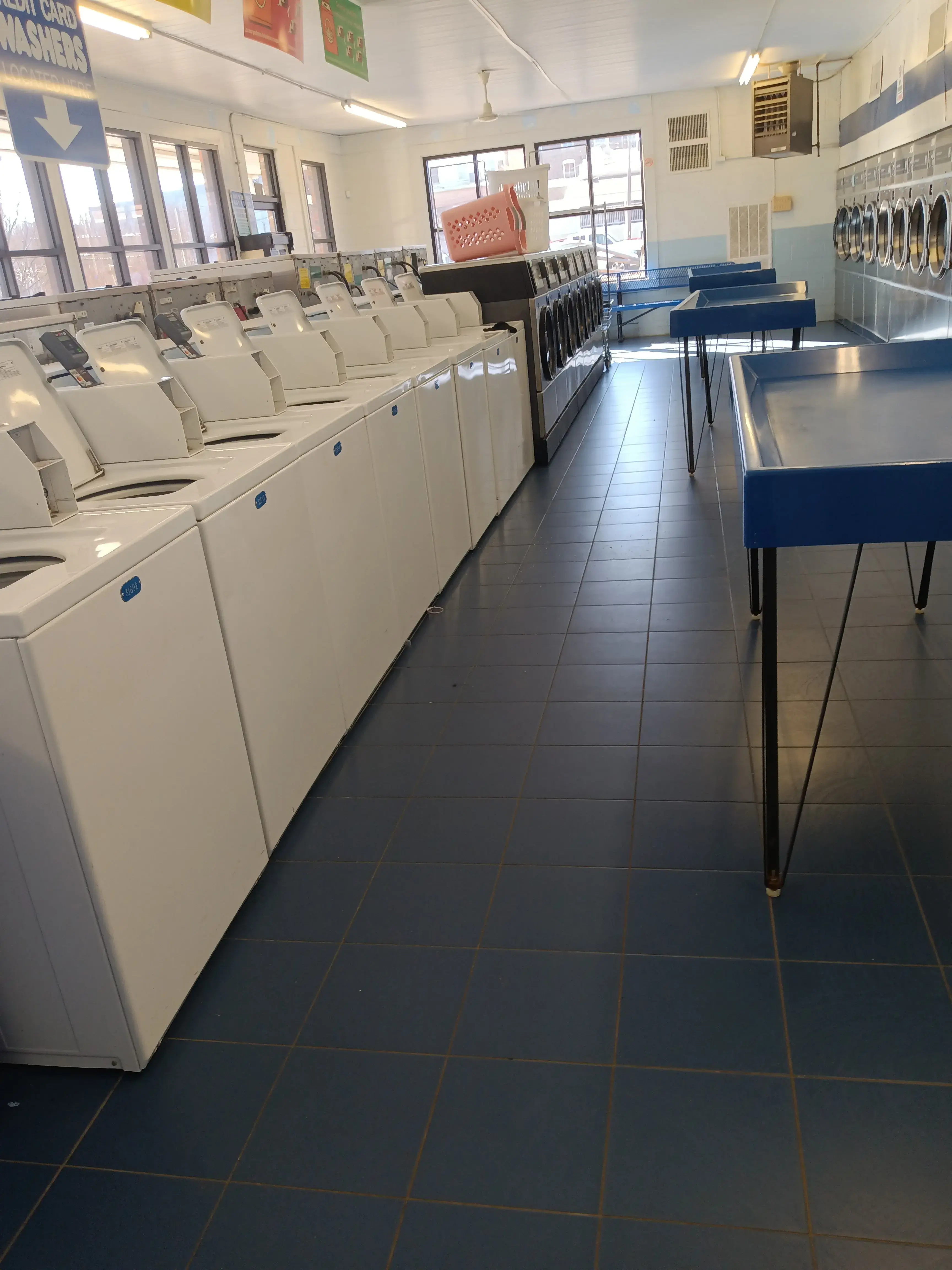 Mebane Laundry Land Laundromat - Image 11