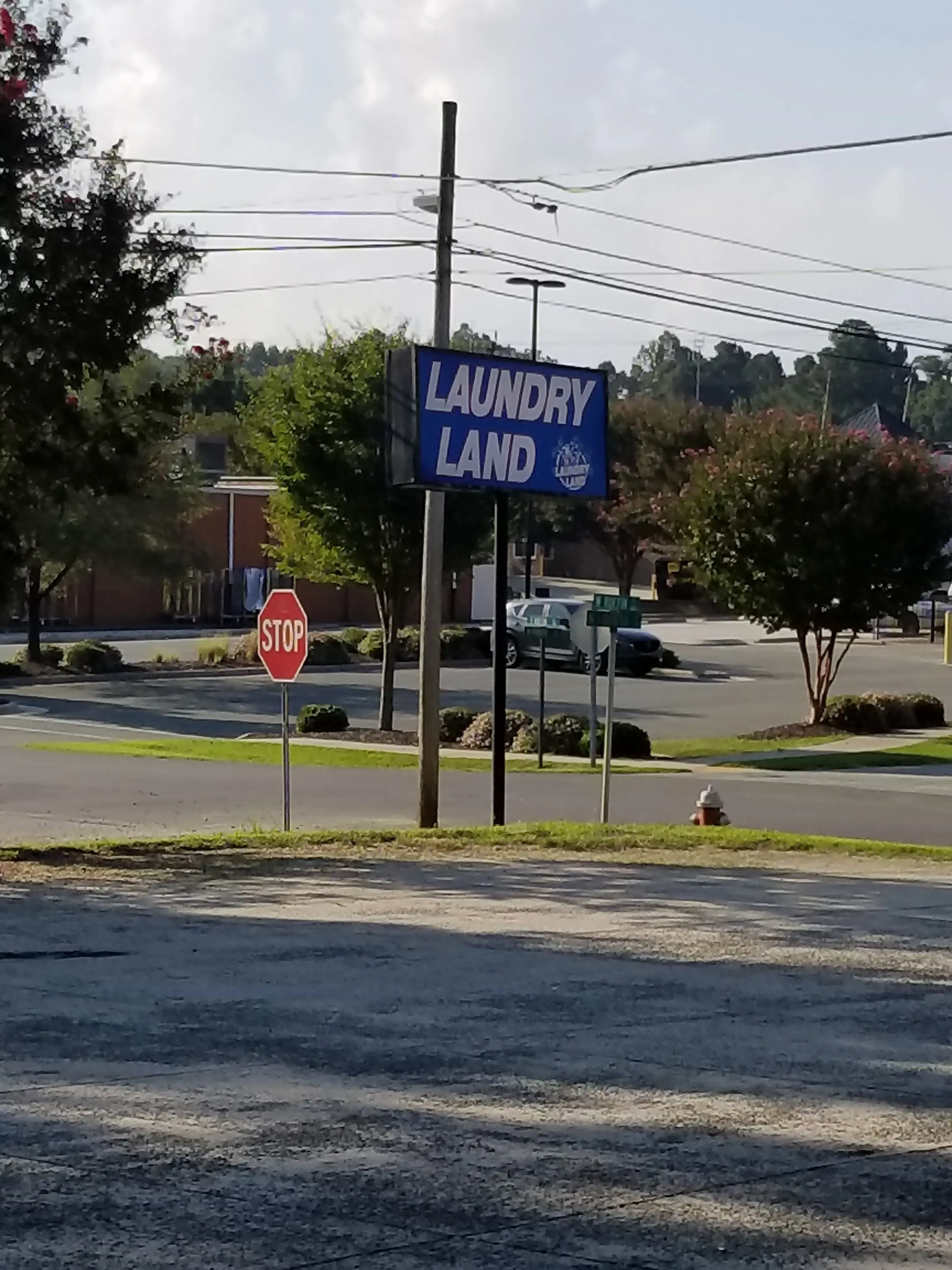 Mebane Laundry Land Laundromat thumbnail 2