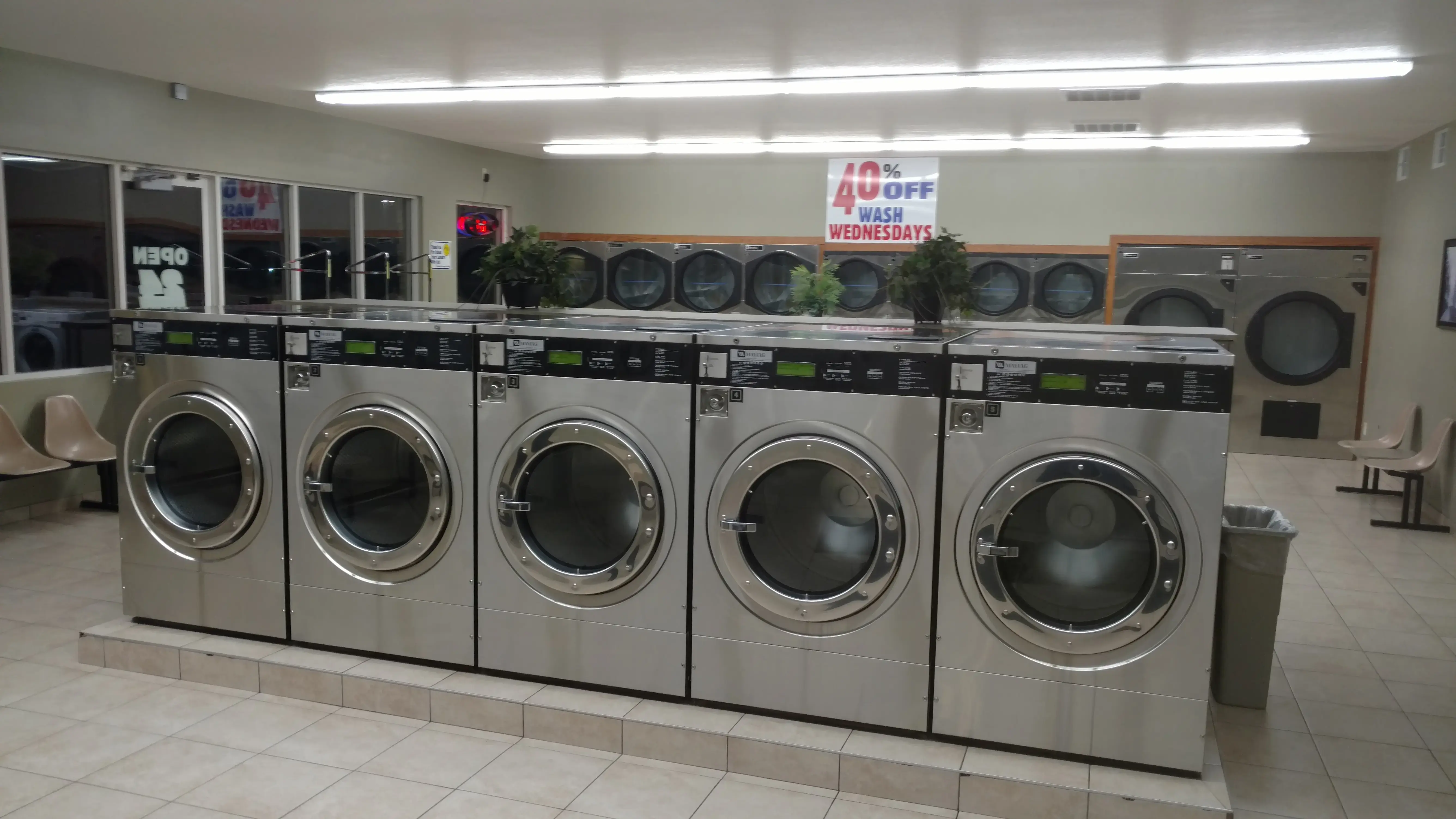 Mega Coin Laundry thumbnail 16