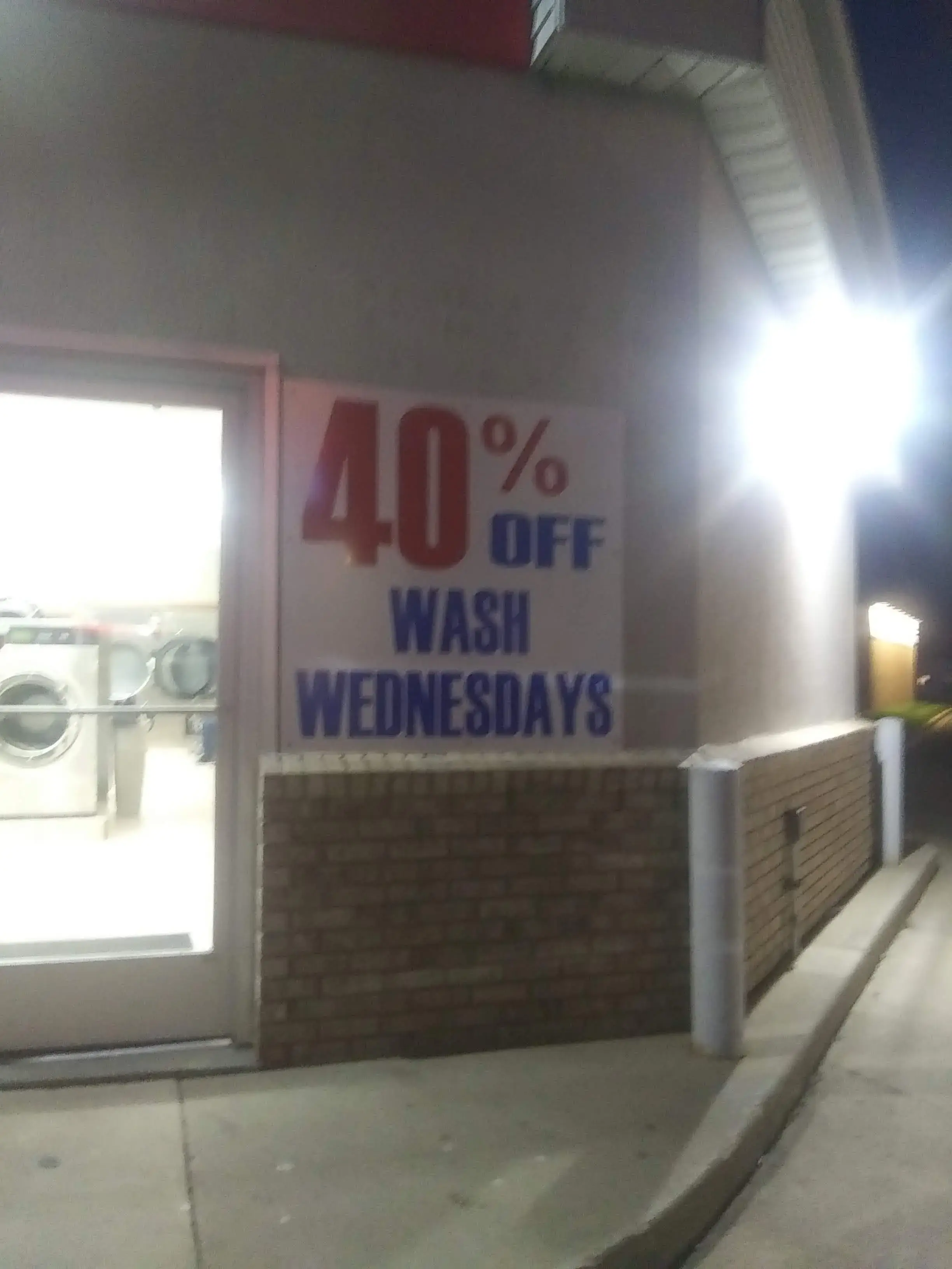 Mega Coin Laundry - Image 10