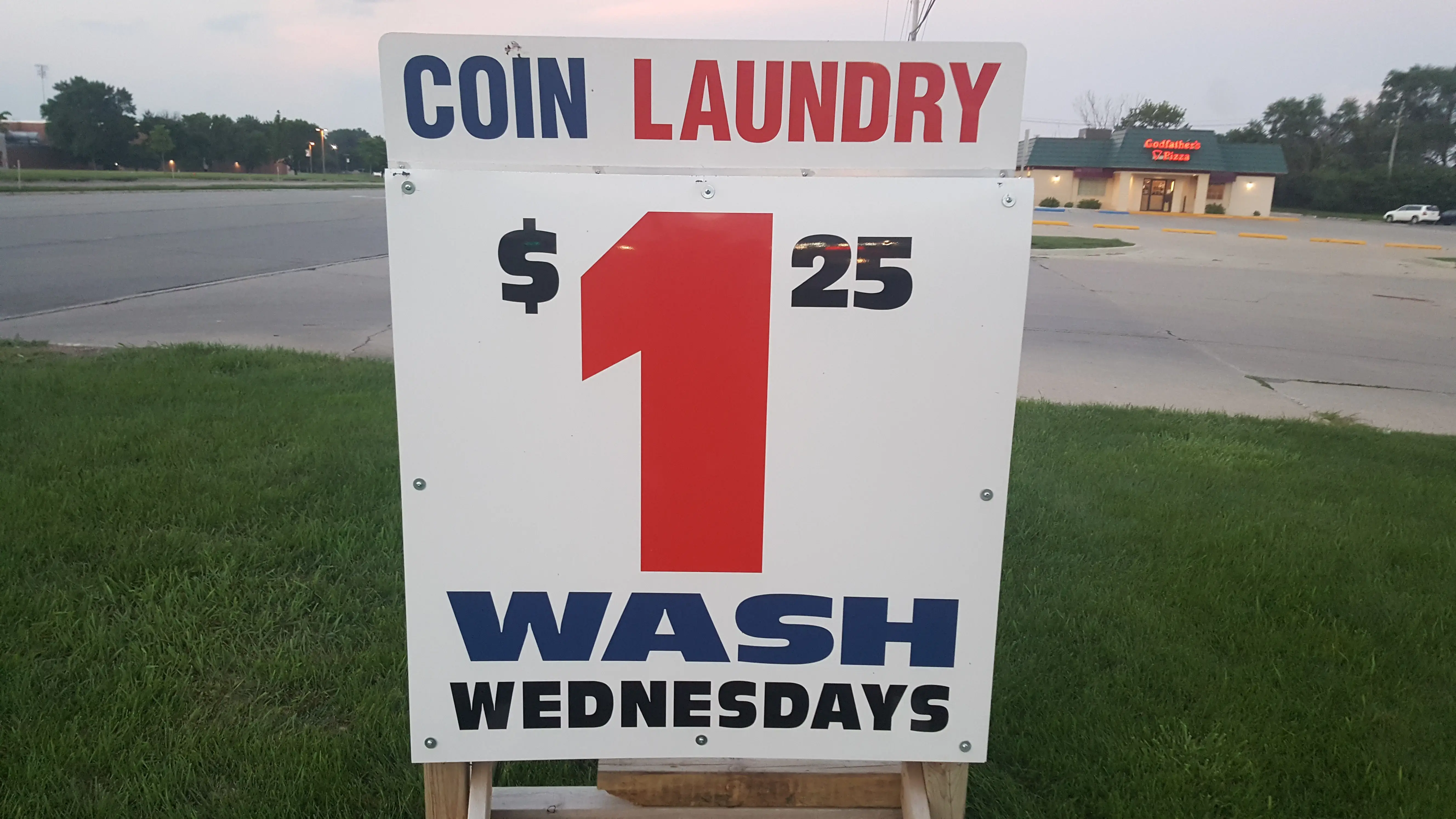 Mega Coin Laundry - Image 18