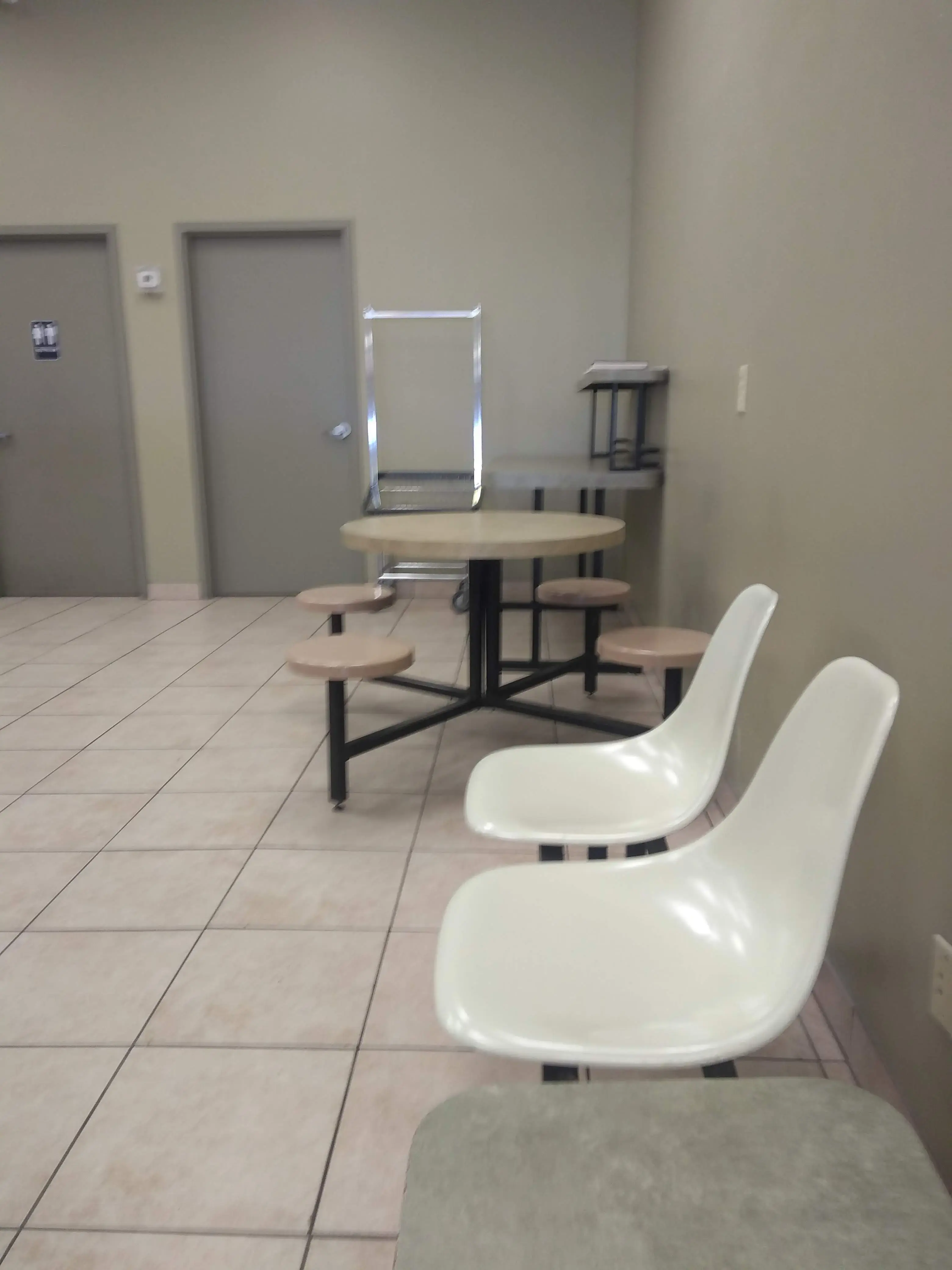 MEGA Coin Laundry Mankato - Image 11