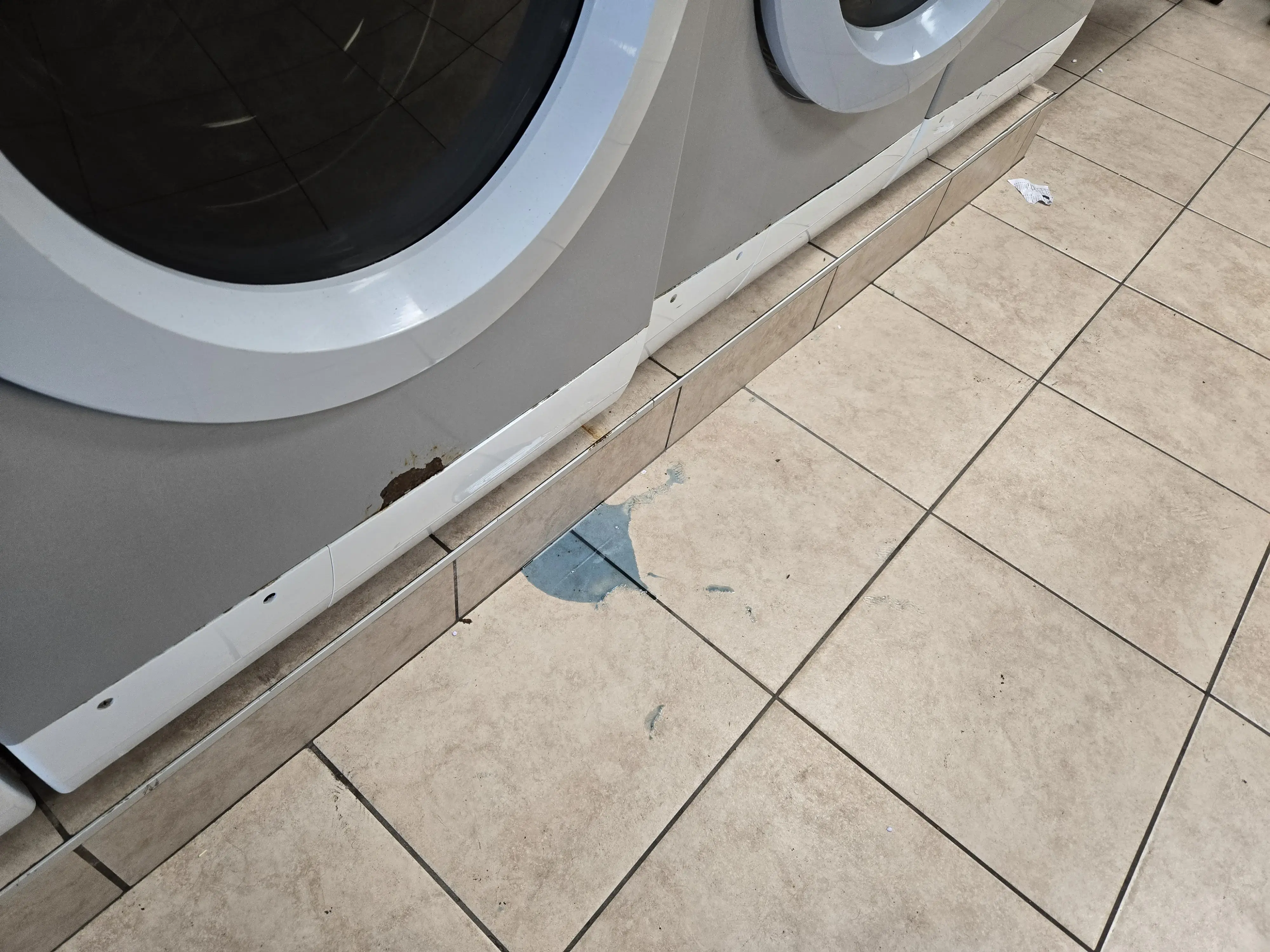 Mega Coin Laundry North thumbnail 7