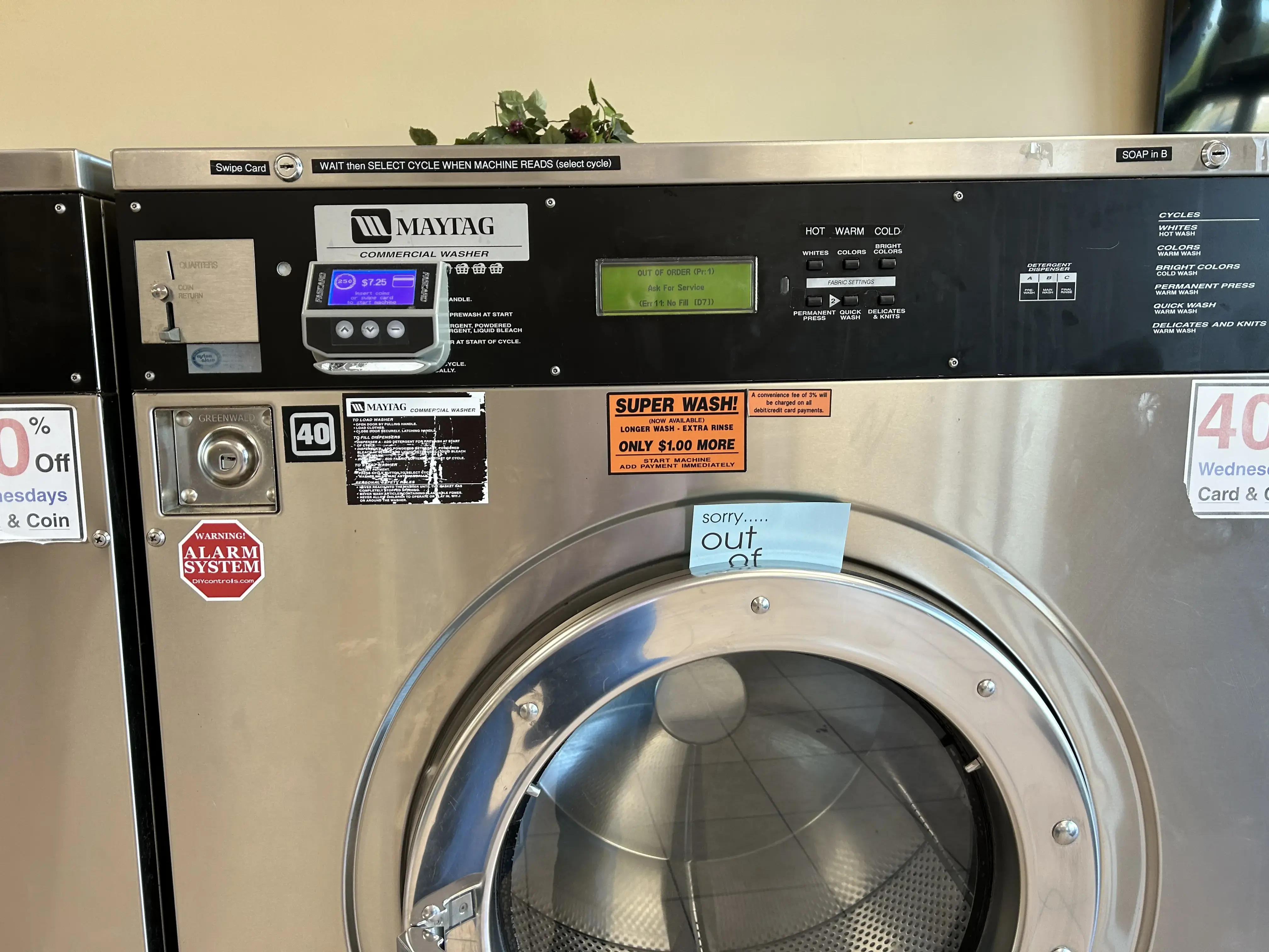 Mega Coin Laundry North thumbnail 2