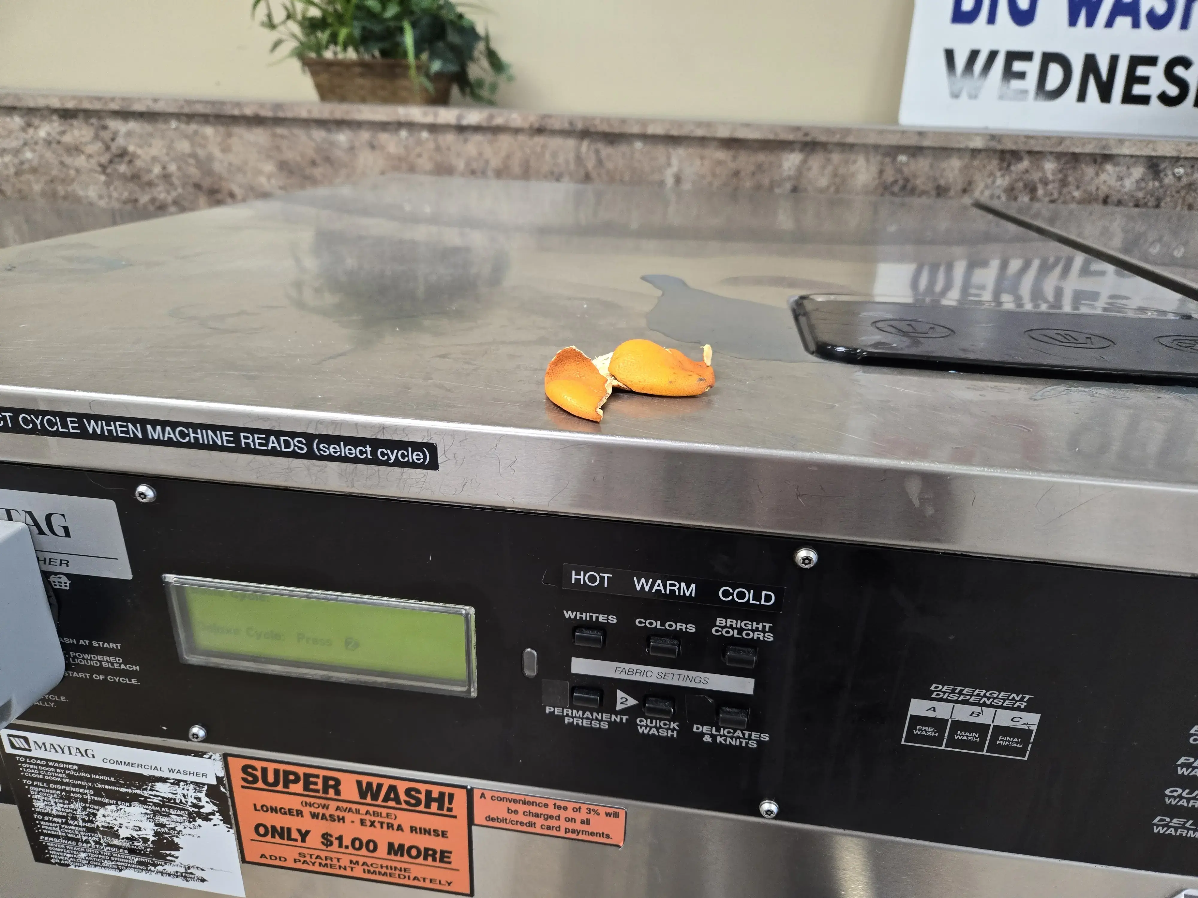 Mega Coin Laundry North - Image 6