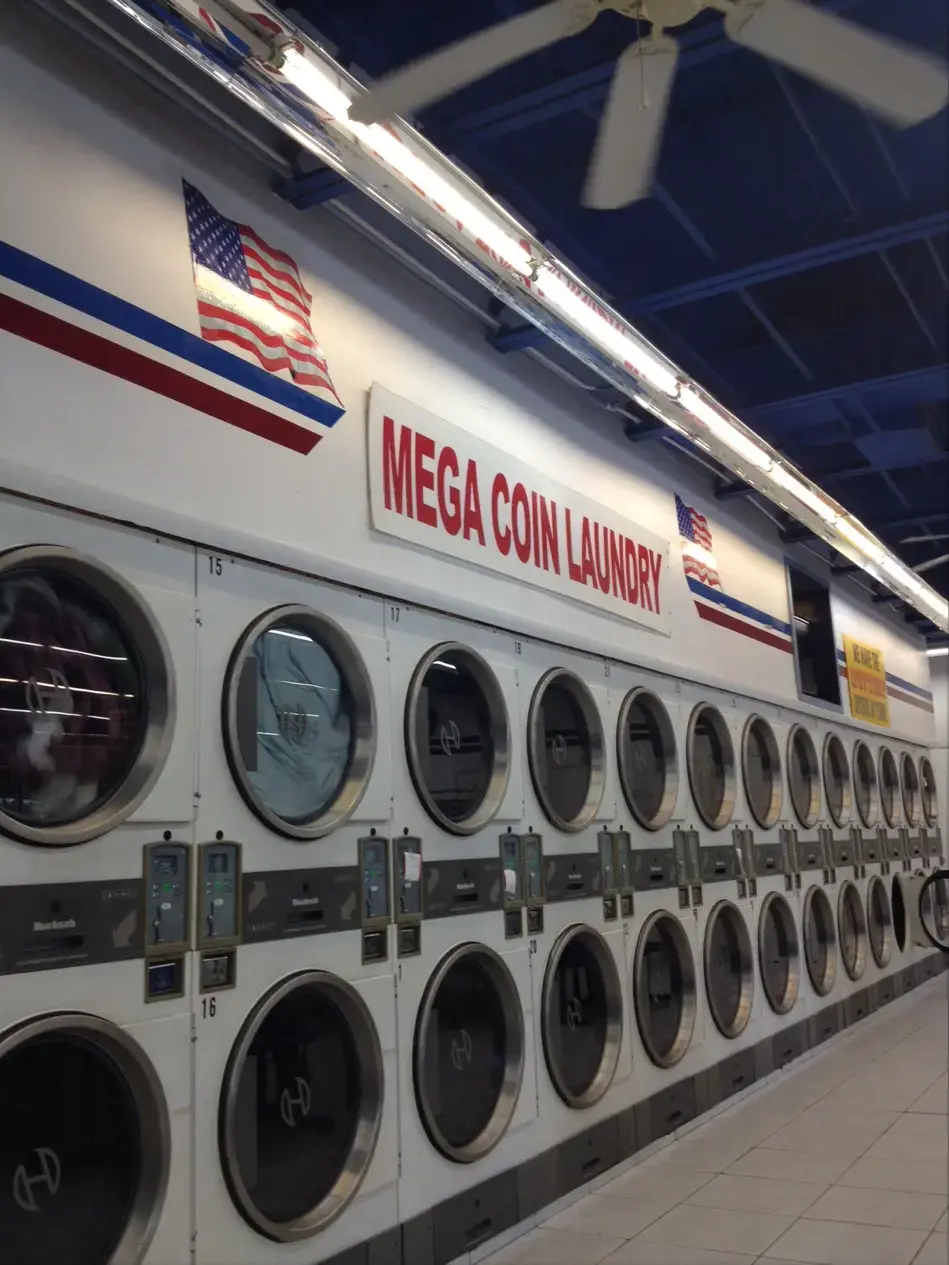 Mega Coin Laundry/Laundromart thumbnail 12