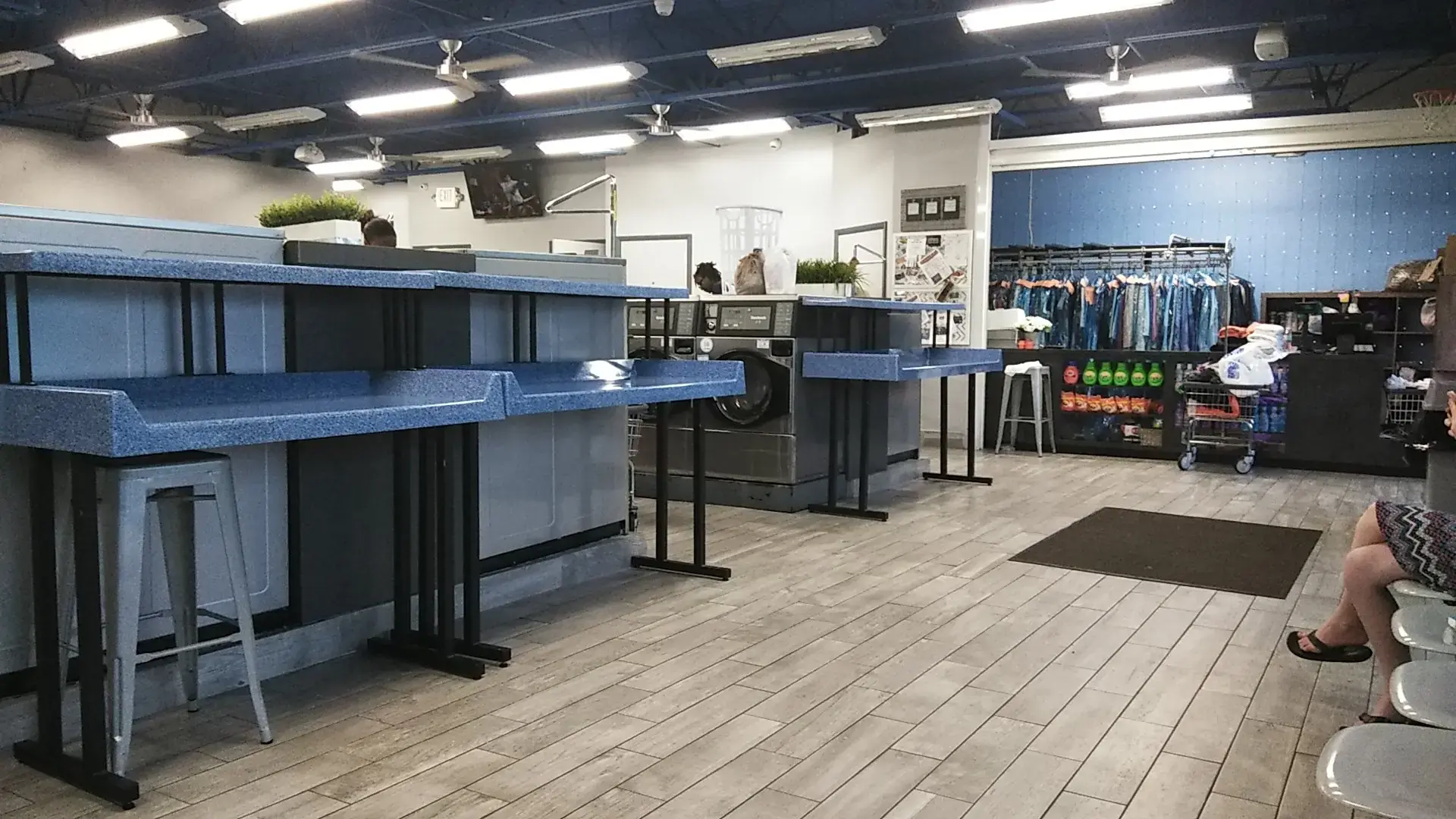 Mega Coin Laundry/Laundromart - Image 20