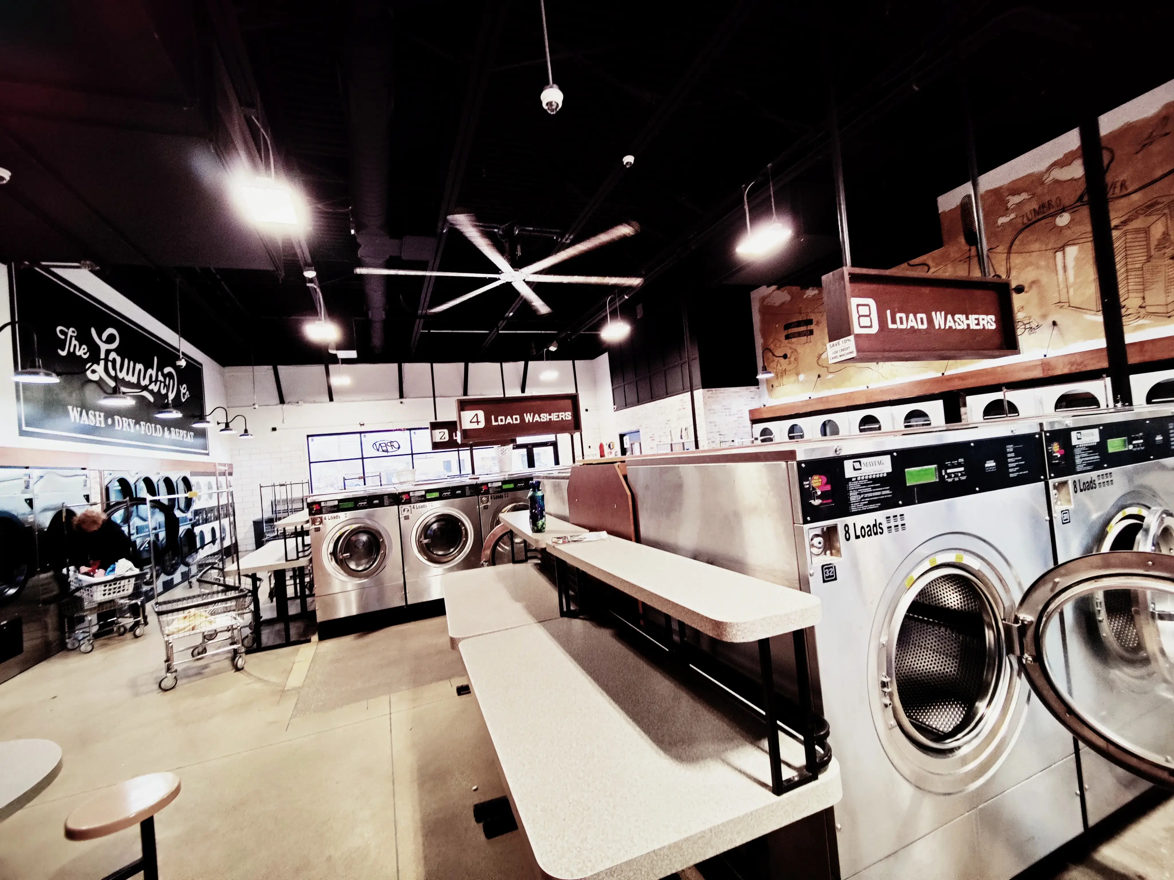 Mega Express Laundry thumbnail 12