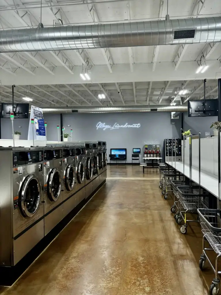 Mega Laundromat thumbnail 9