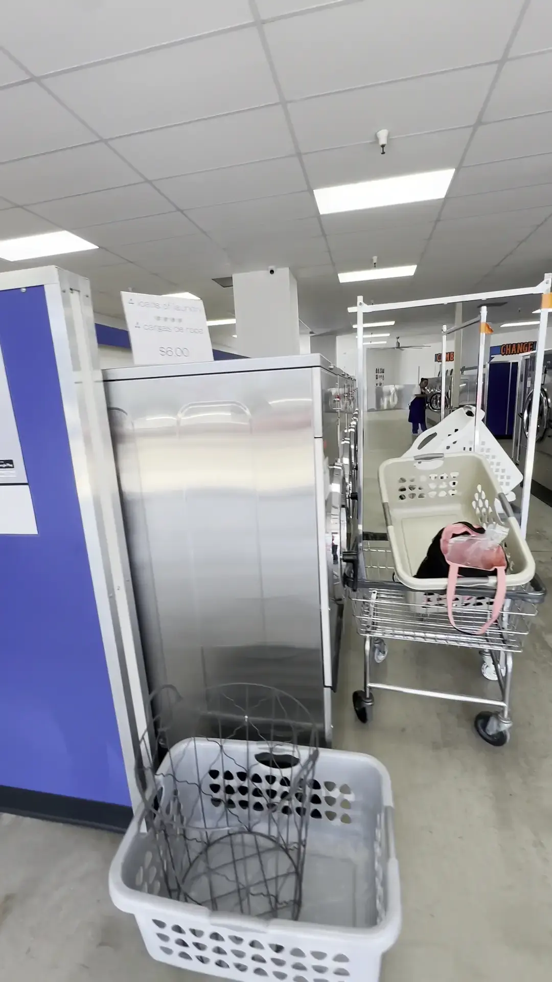 Mega Lavanderia - Image 14