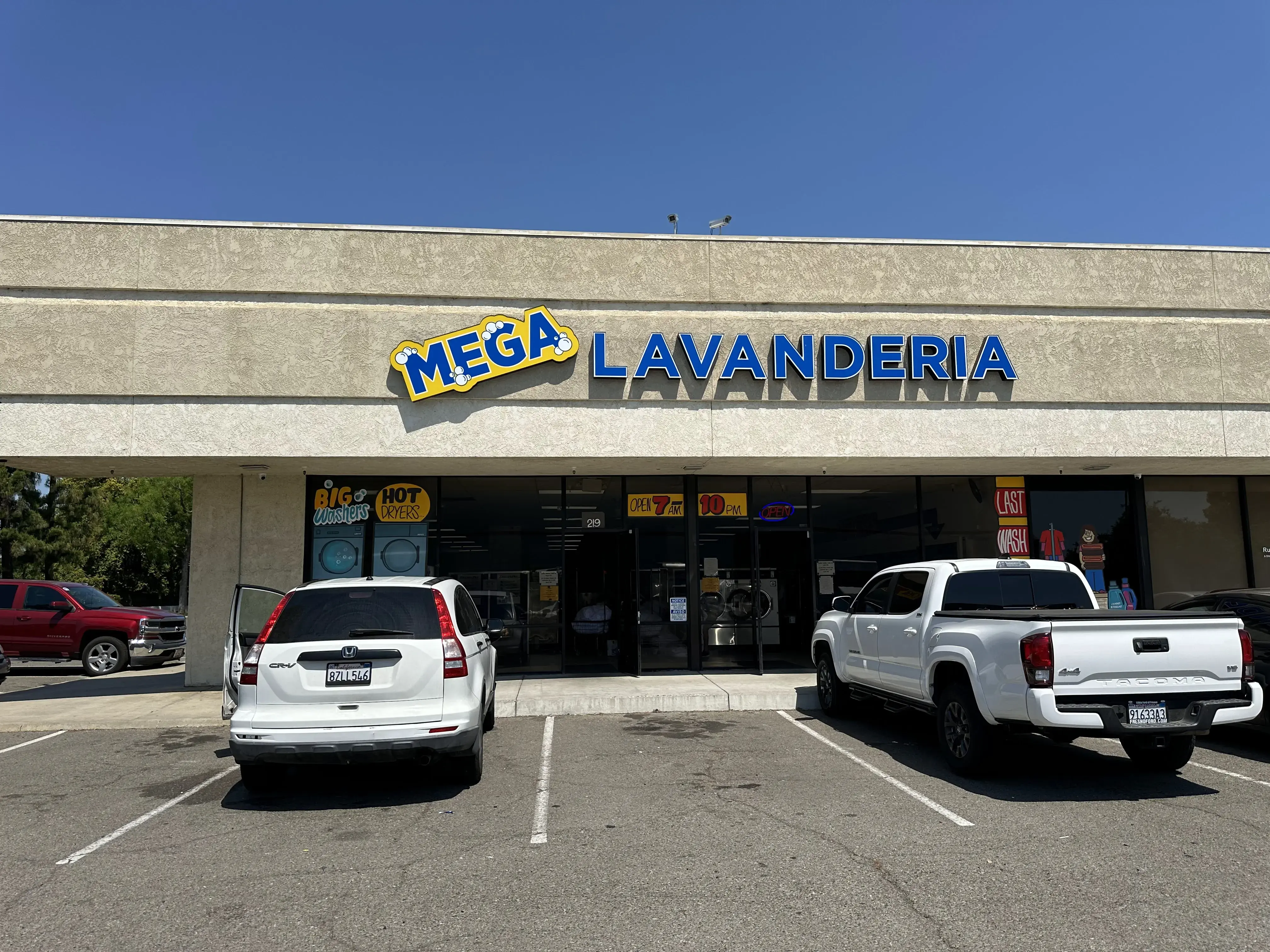 Mega Lavanderia thumbnail 17