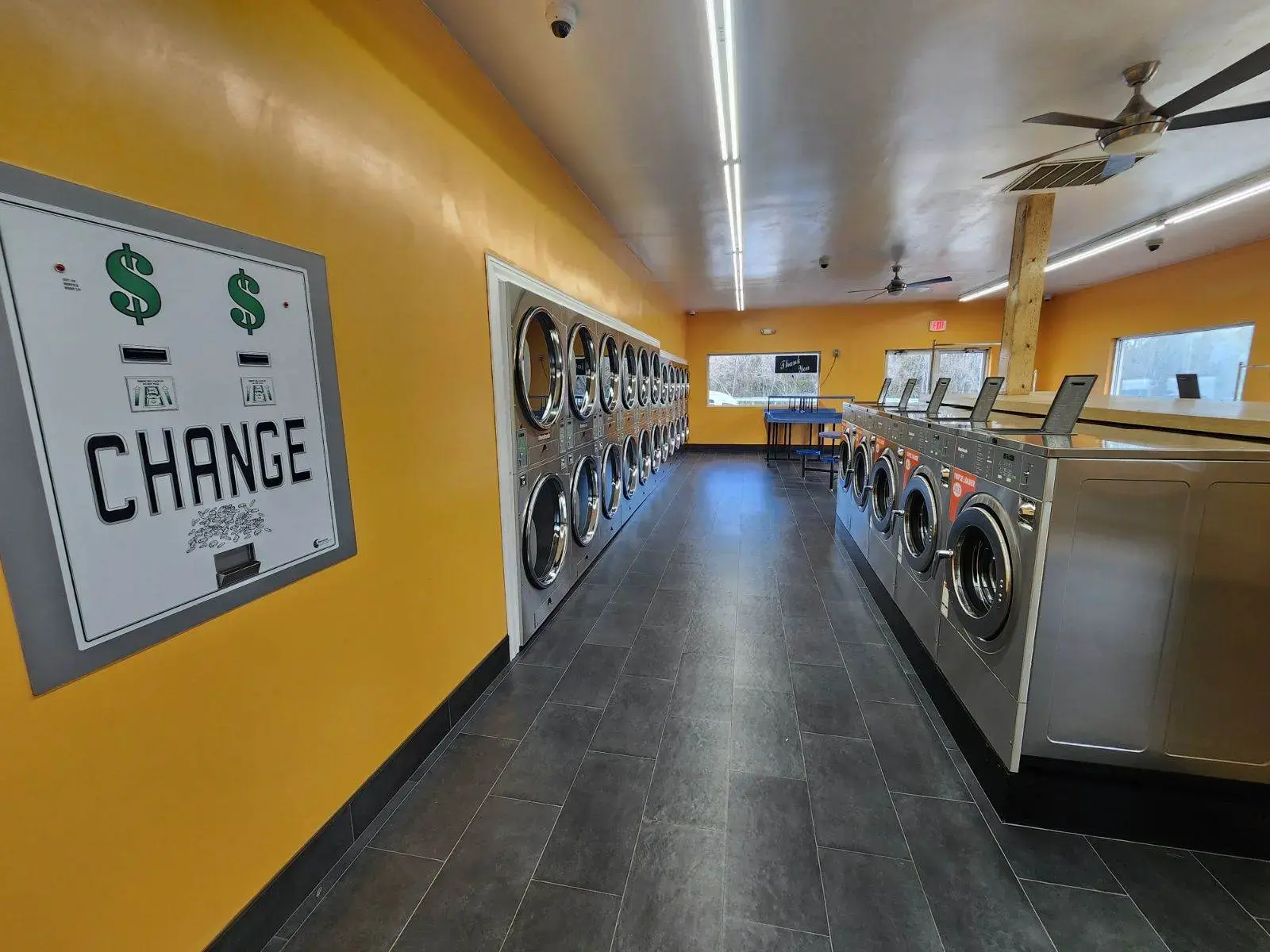 Megawash Laundromat #2 - Image 5