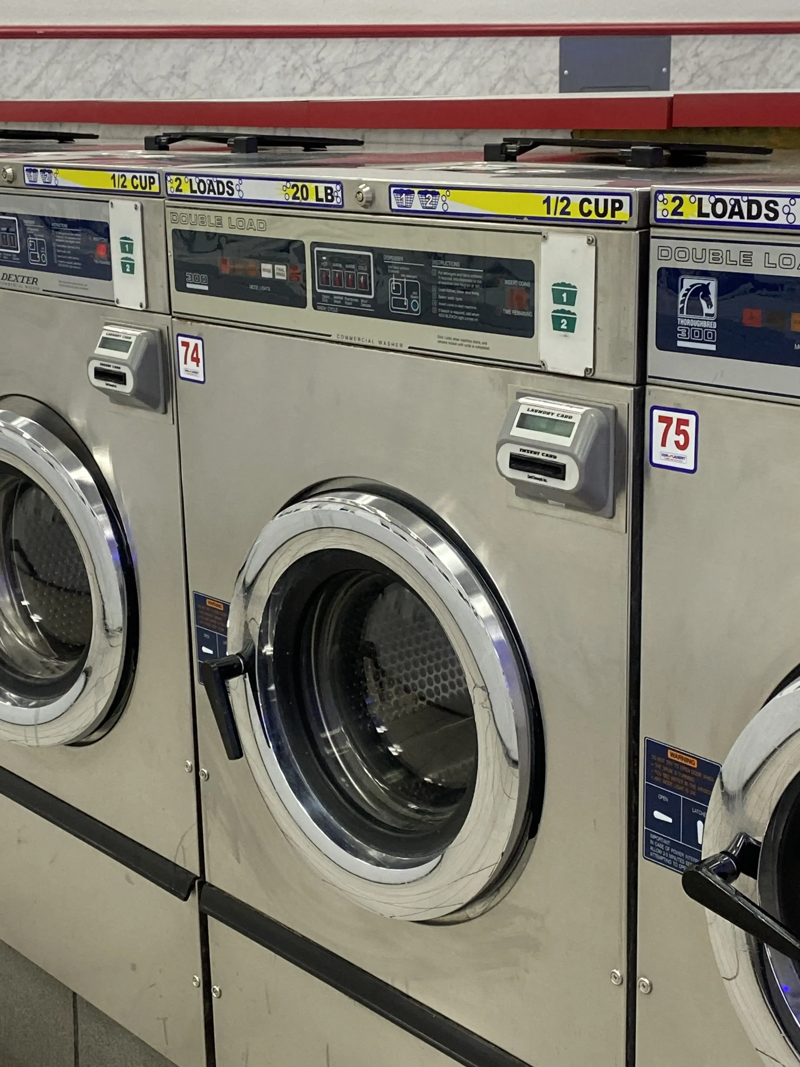 MegaWash Laundromat thumbnail 3