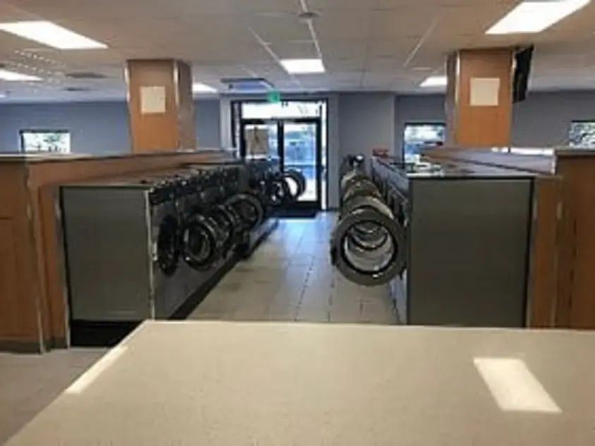 MegaWash Laundromat thumbnail 8