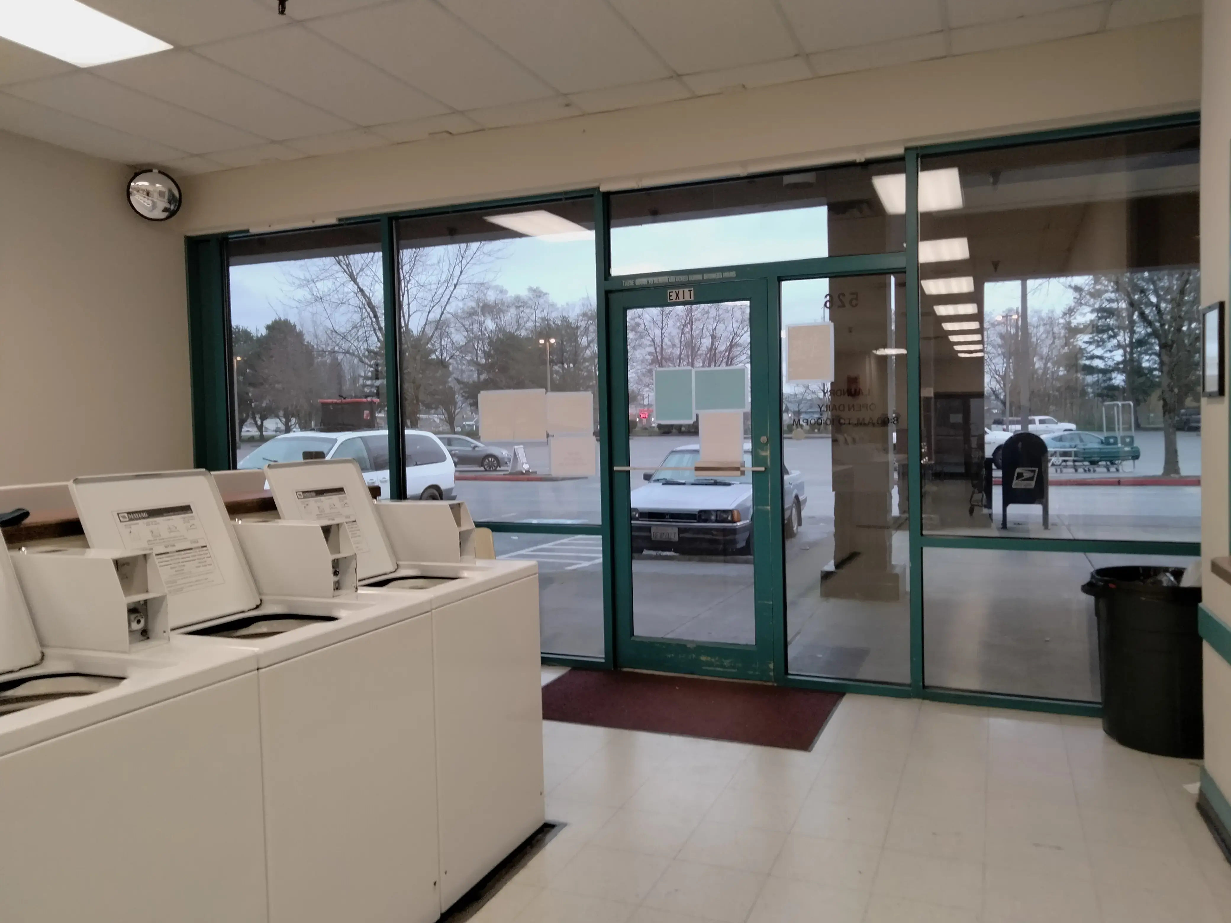 Megawash Laundry & Cleaners - Image 11