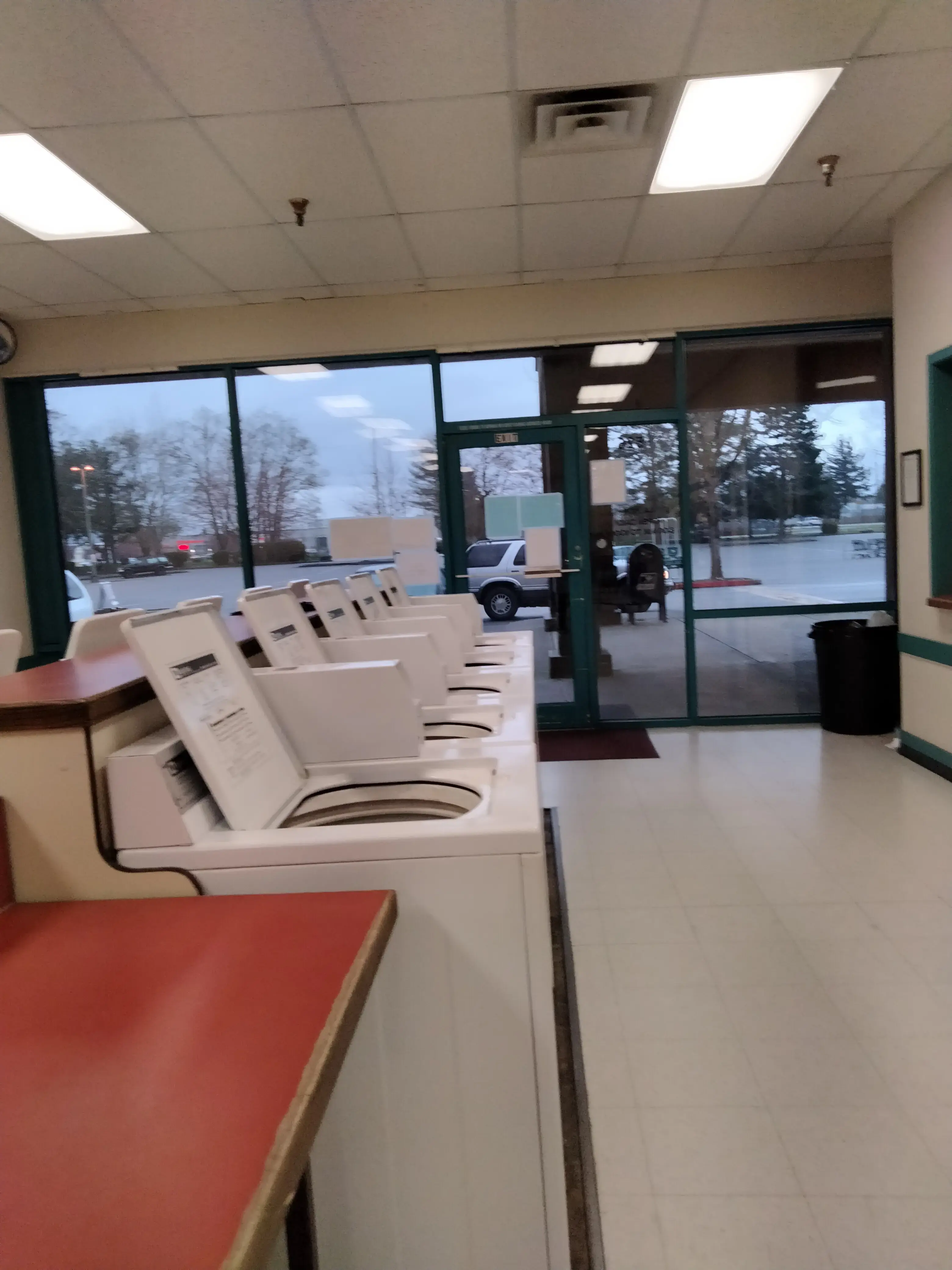 Megawash Laundry & Cleaners - Image 18