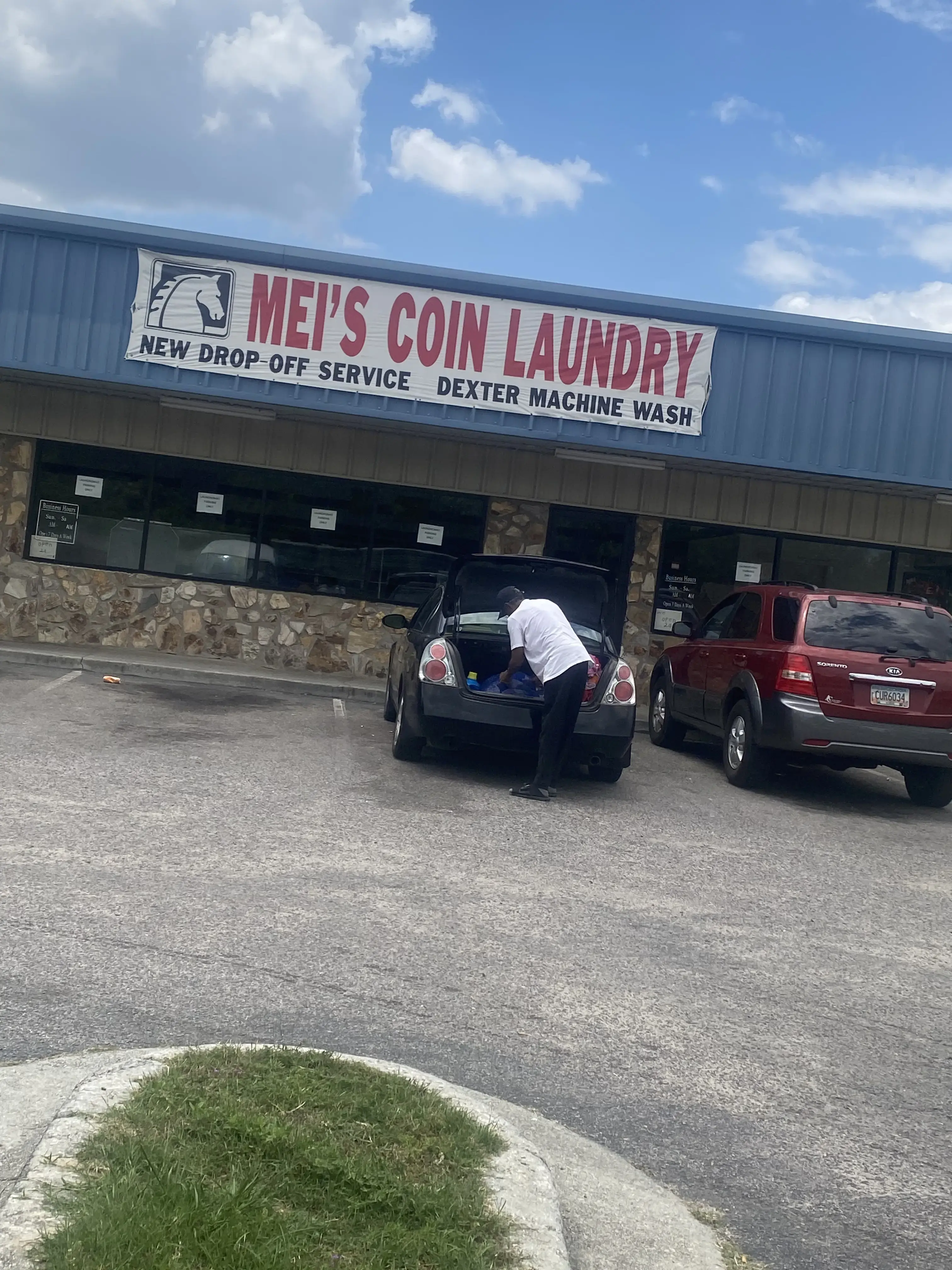 Meis Coin Laundry - Image 3