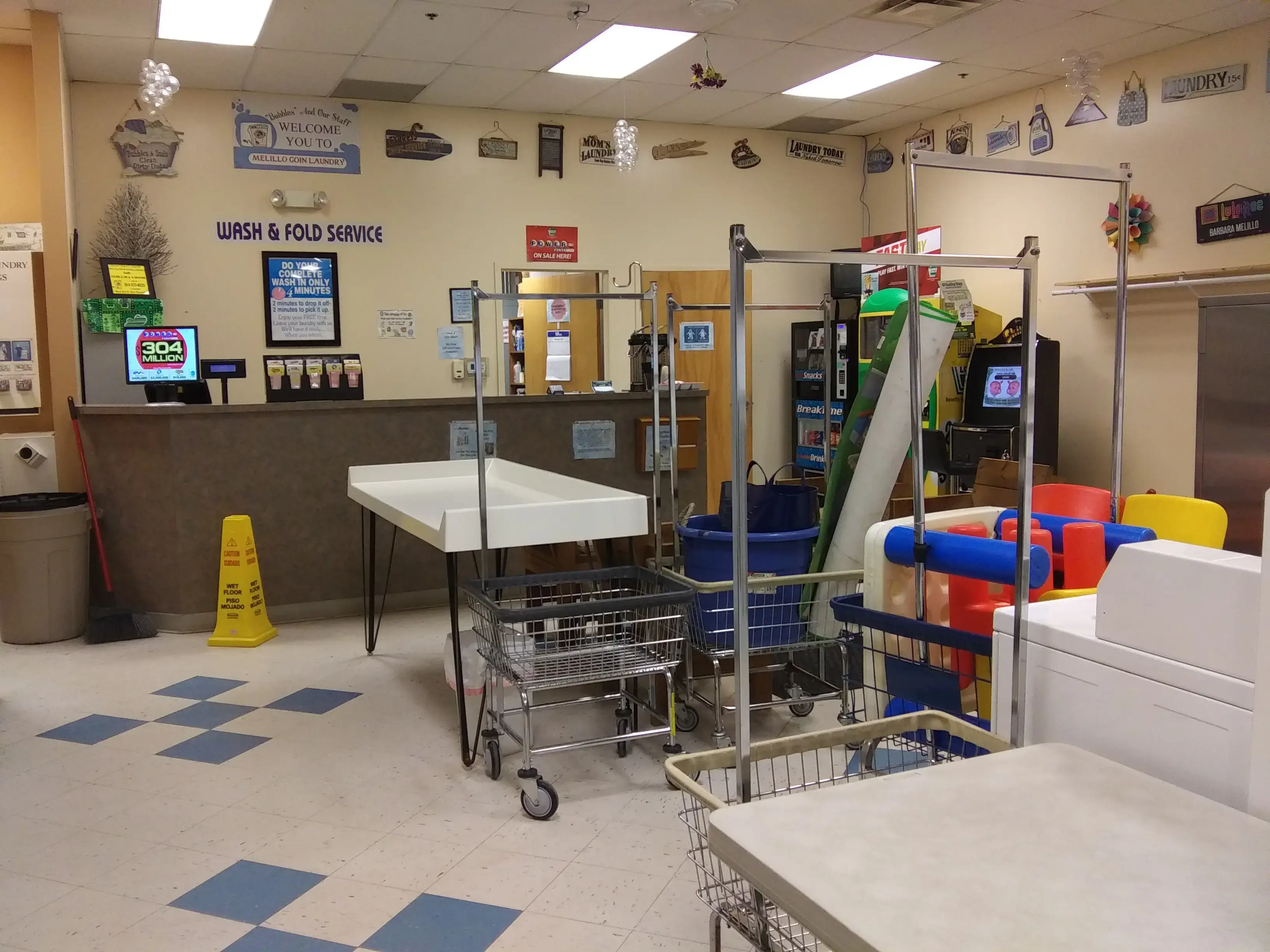 Melillo Coin Laundry thumbnail 3