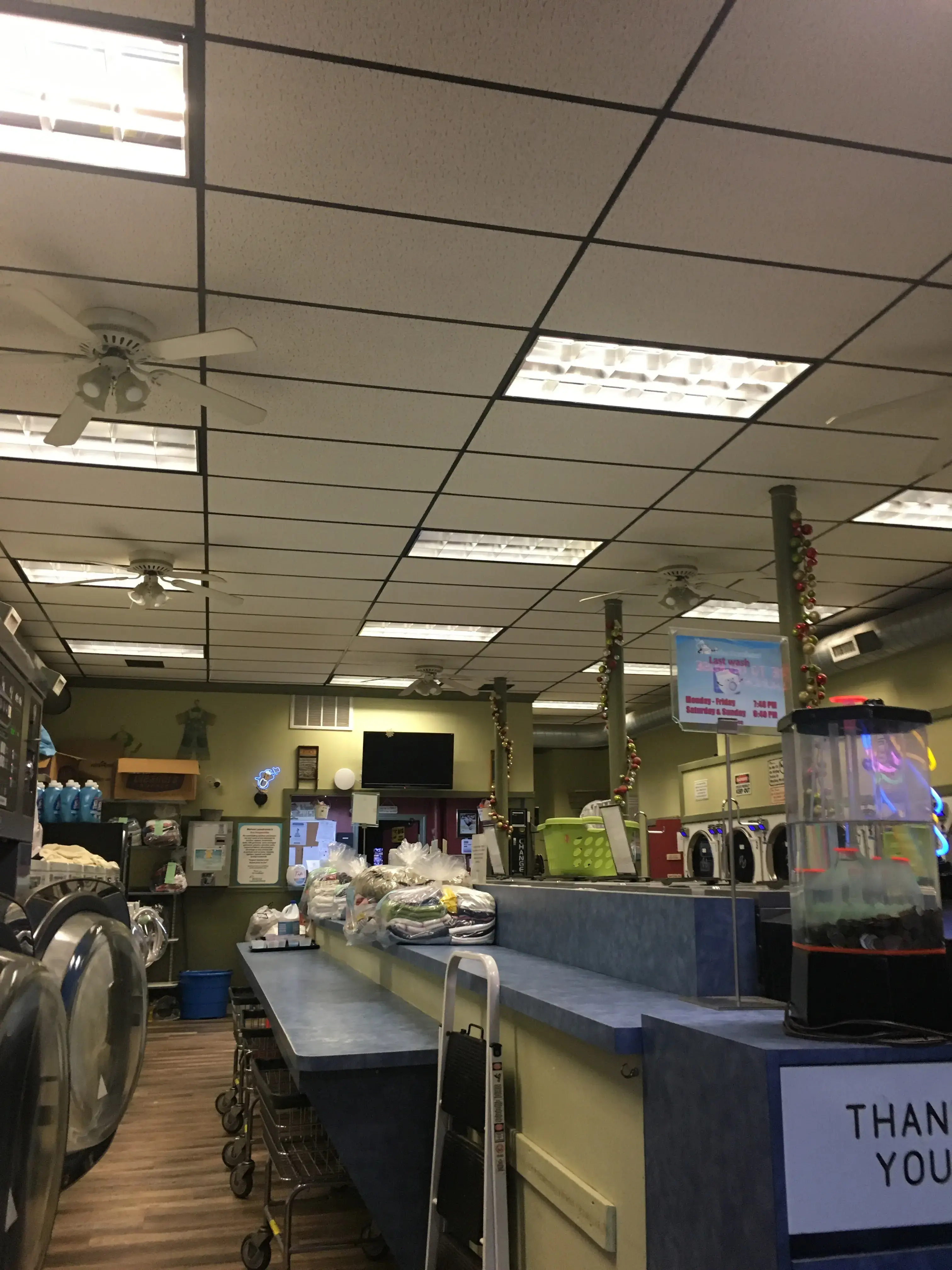 Melrose Laundromat thumbnail 11