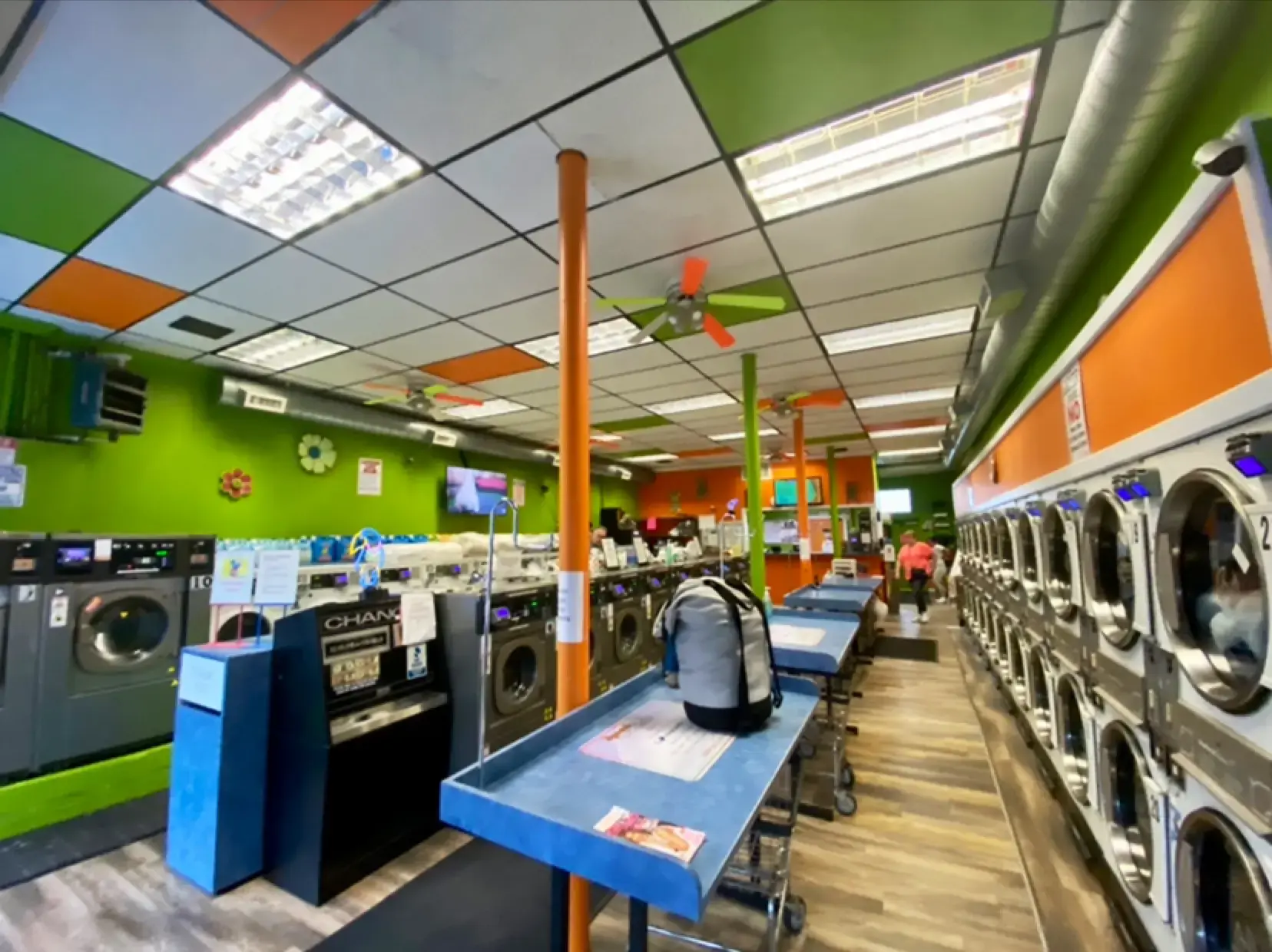 Melrose Laundromat thumbnail 3