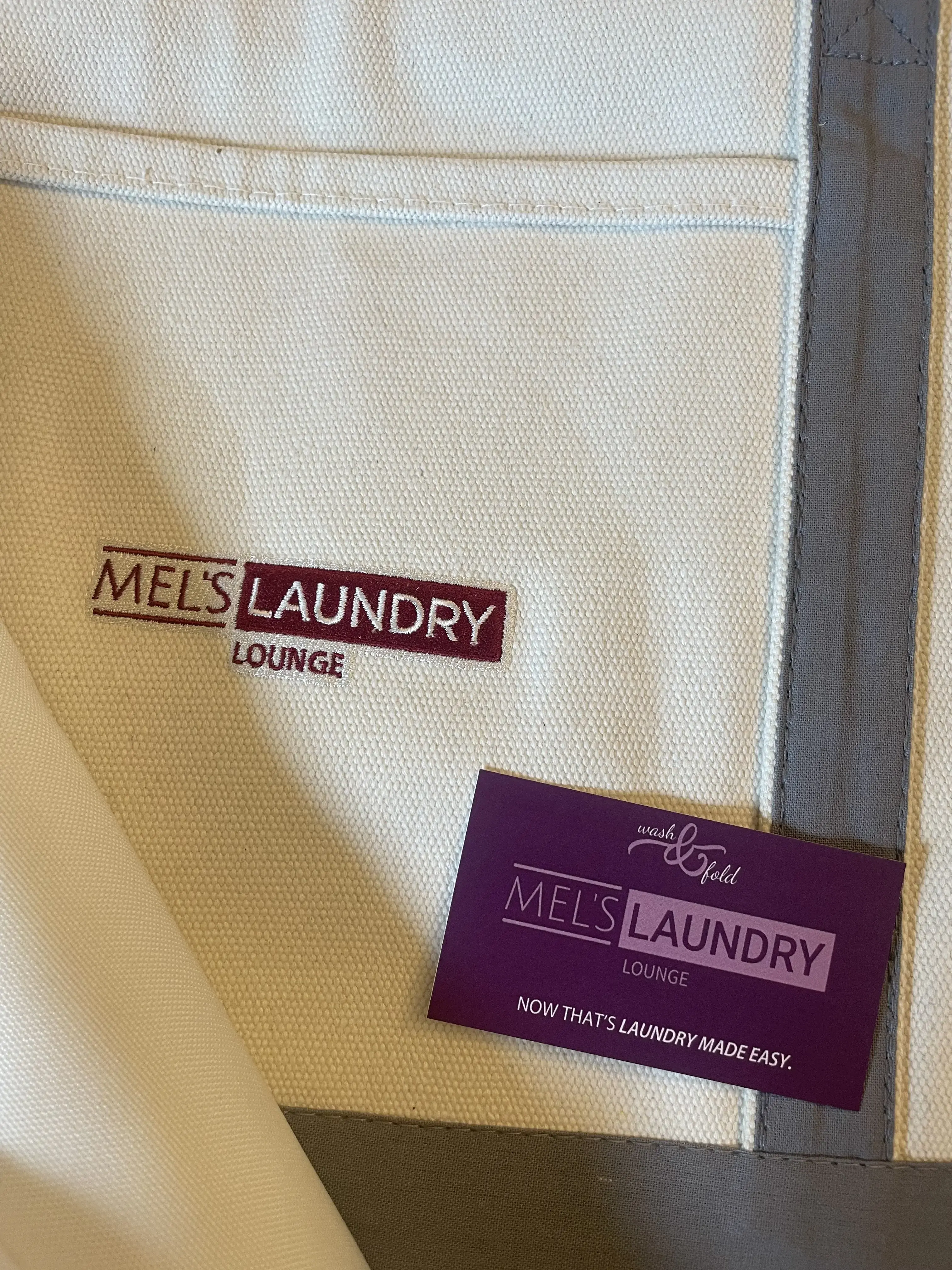 Mel's Laundry Lounge thumbnail 4