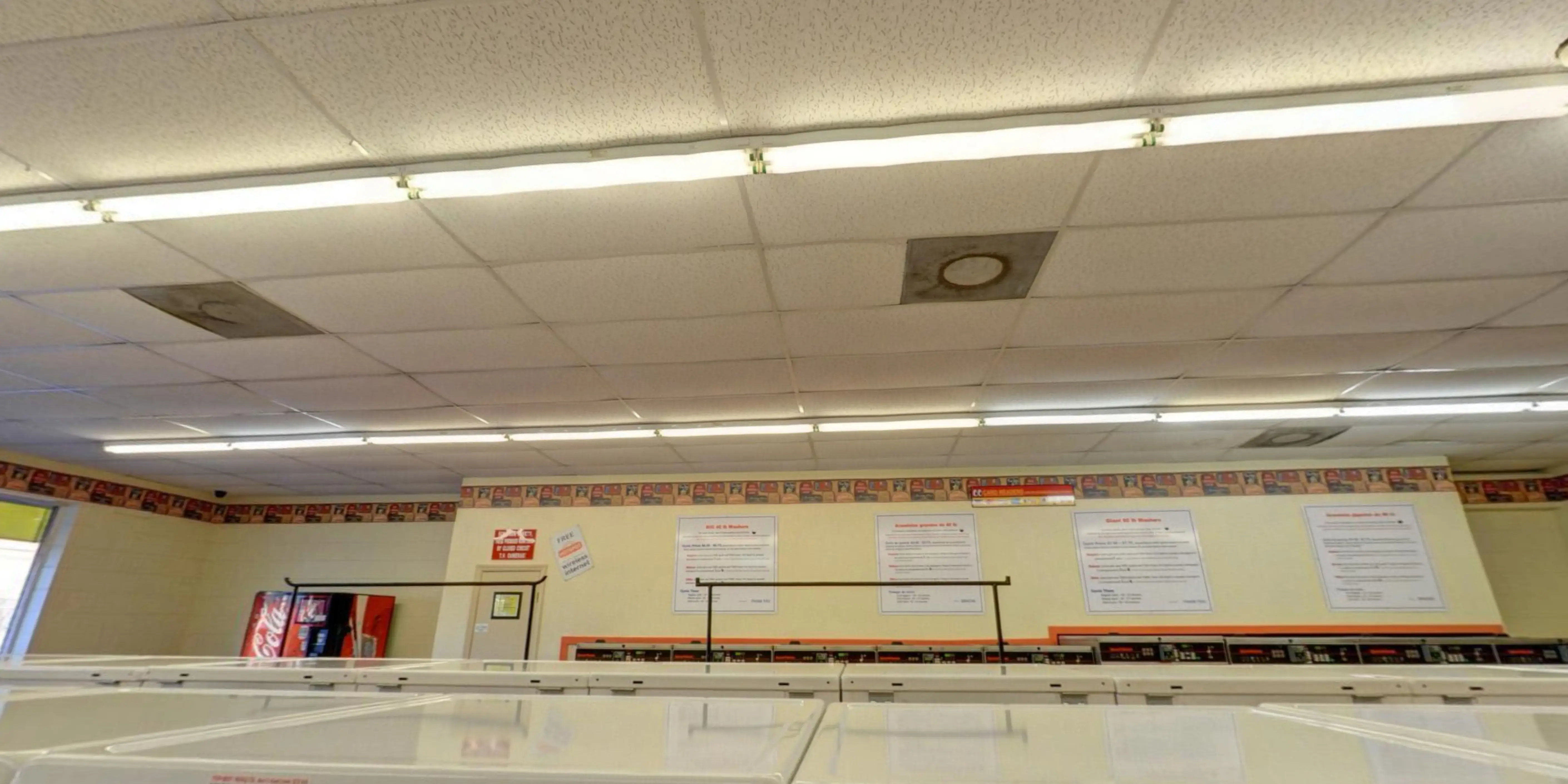 Merchant Drive Laundromat - Image 10