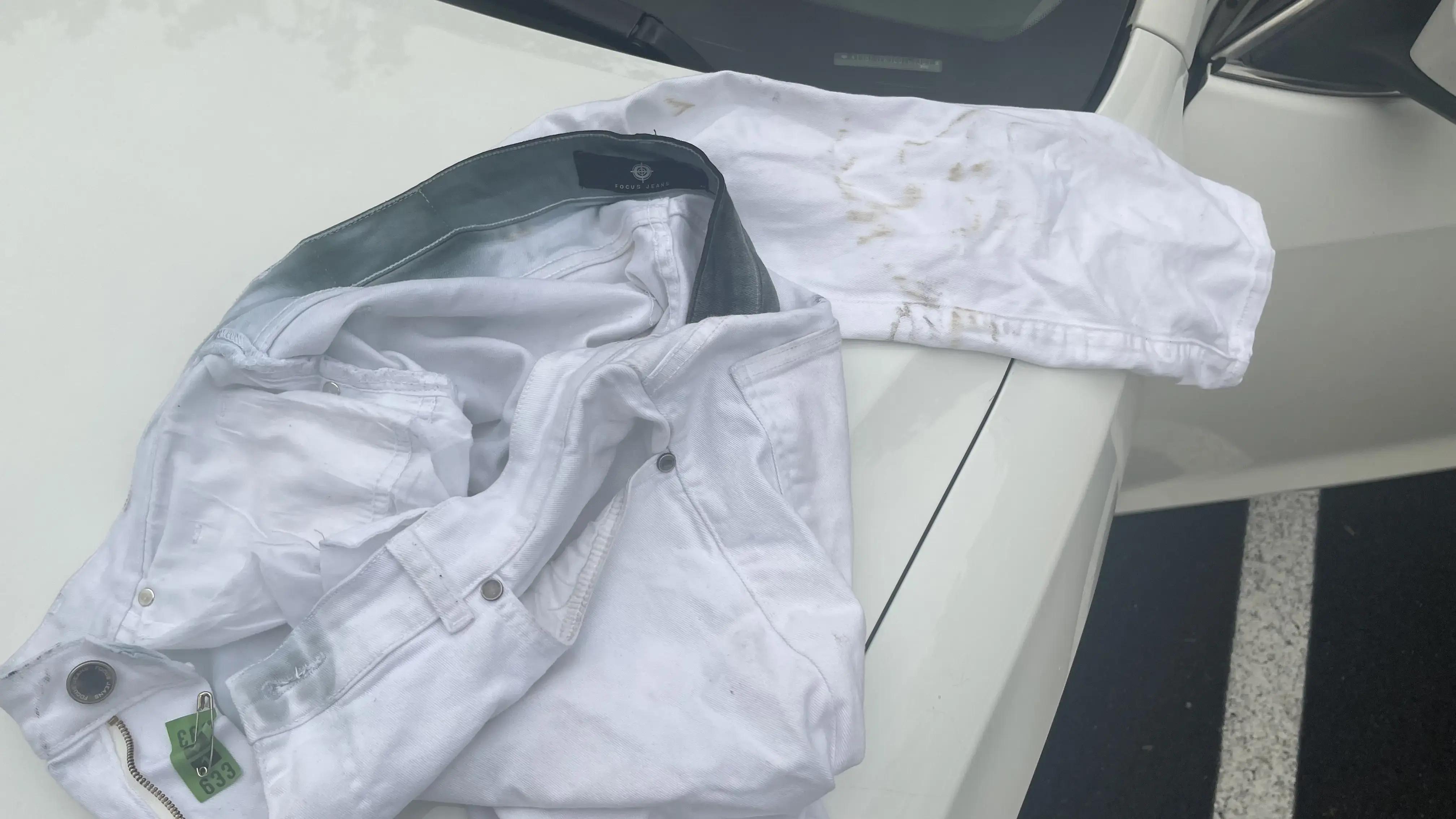 Mercury Valet Dry Cleaners thumbnail 17
